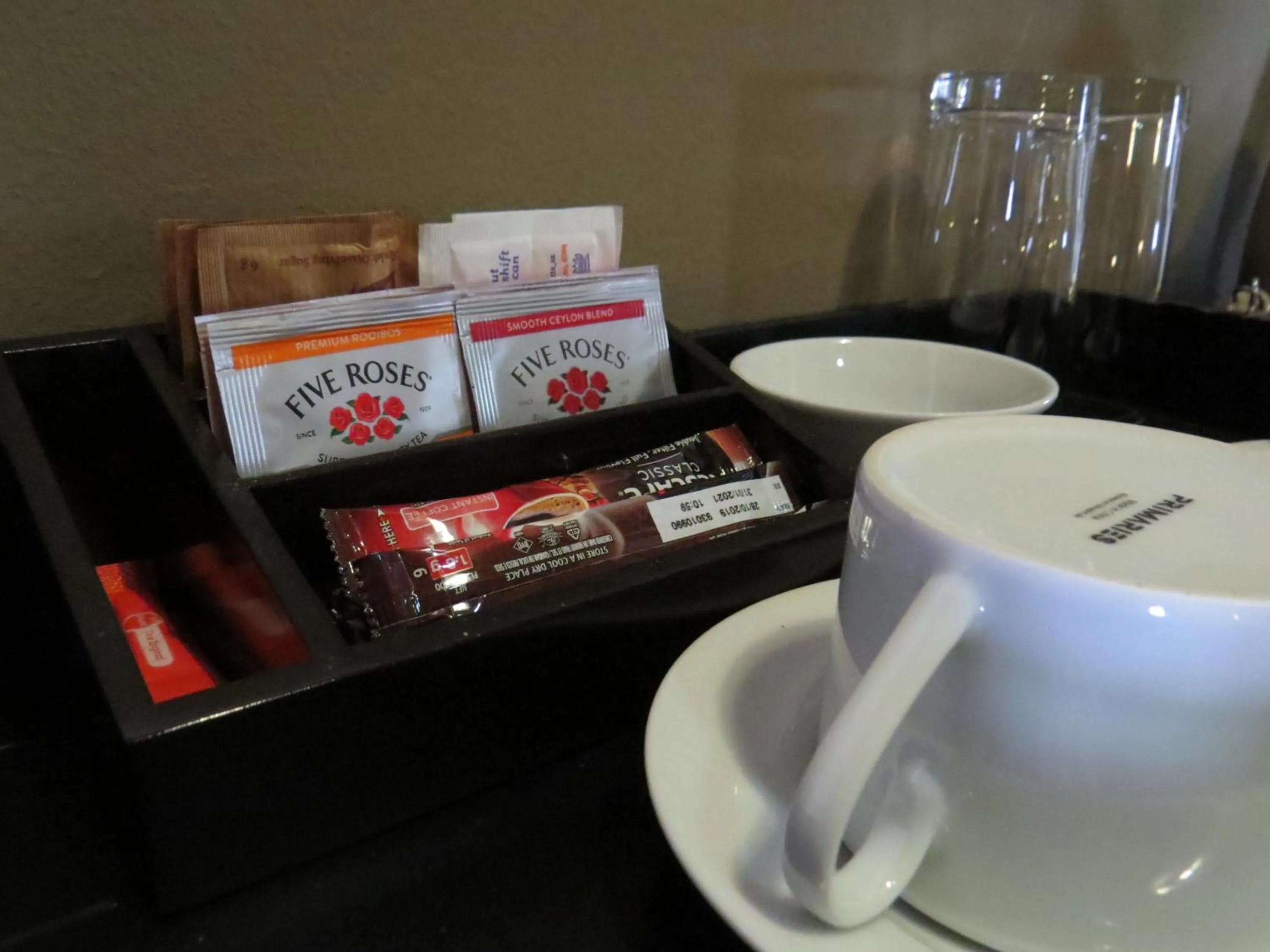 Coffee/tea facilities in Bass Lake Country Lodge