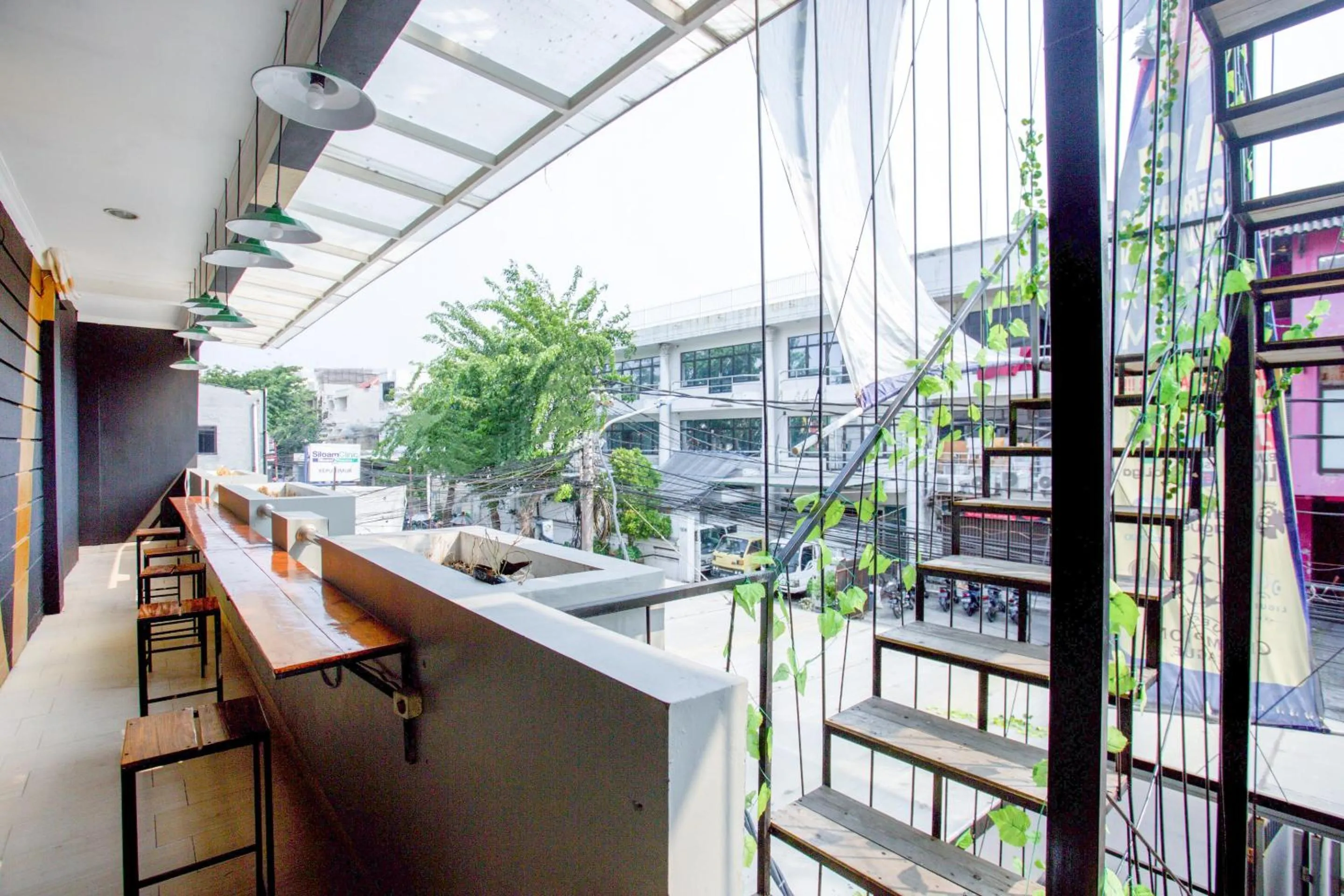 Balcony/Terrace in OYO 3785 Kemayoran Residence