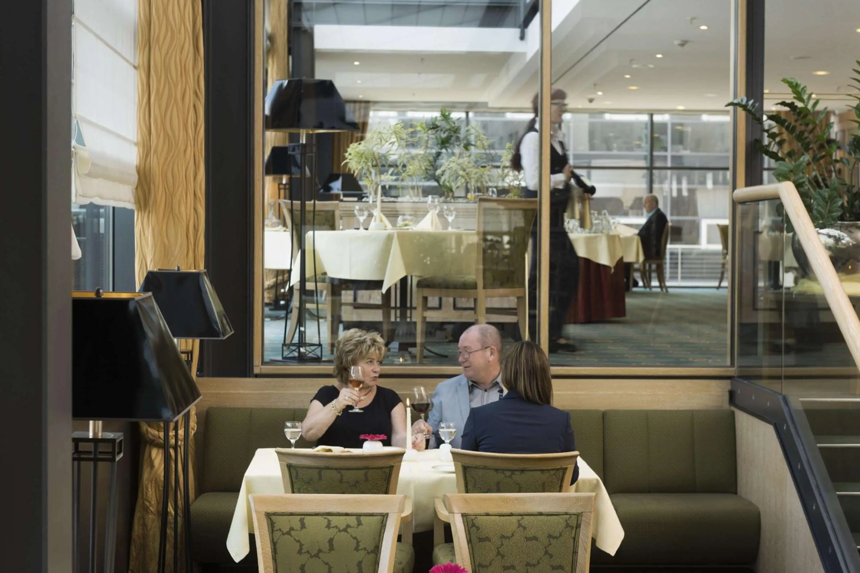 Restaurant/places to eat in Maritim Hotel Dresden