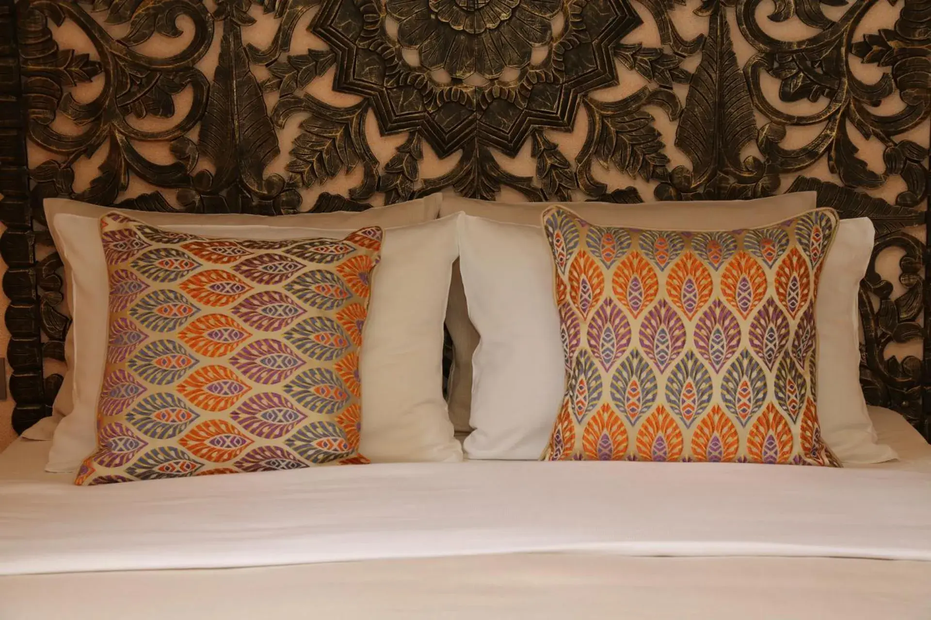 Bed in DECAN Concept Boutique Estate Bed in DECAN Concept Boutique Estate