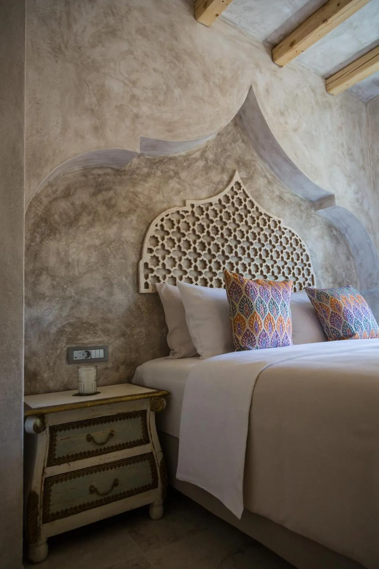 Bedroom, Bed in DECAN Concept Boutique Estate