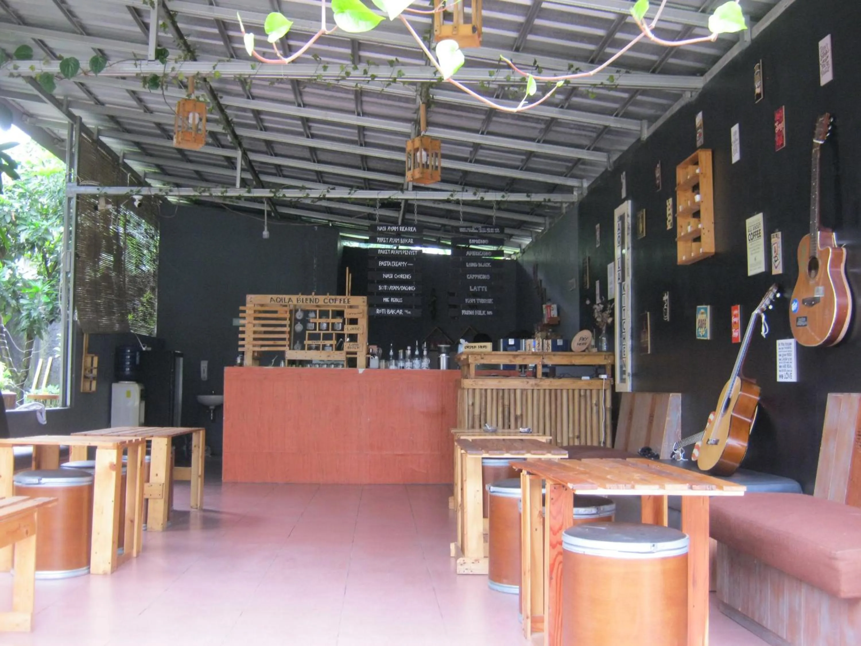 Restaurant/places to eat in Aqilakost Gadog Puncak Bogor