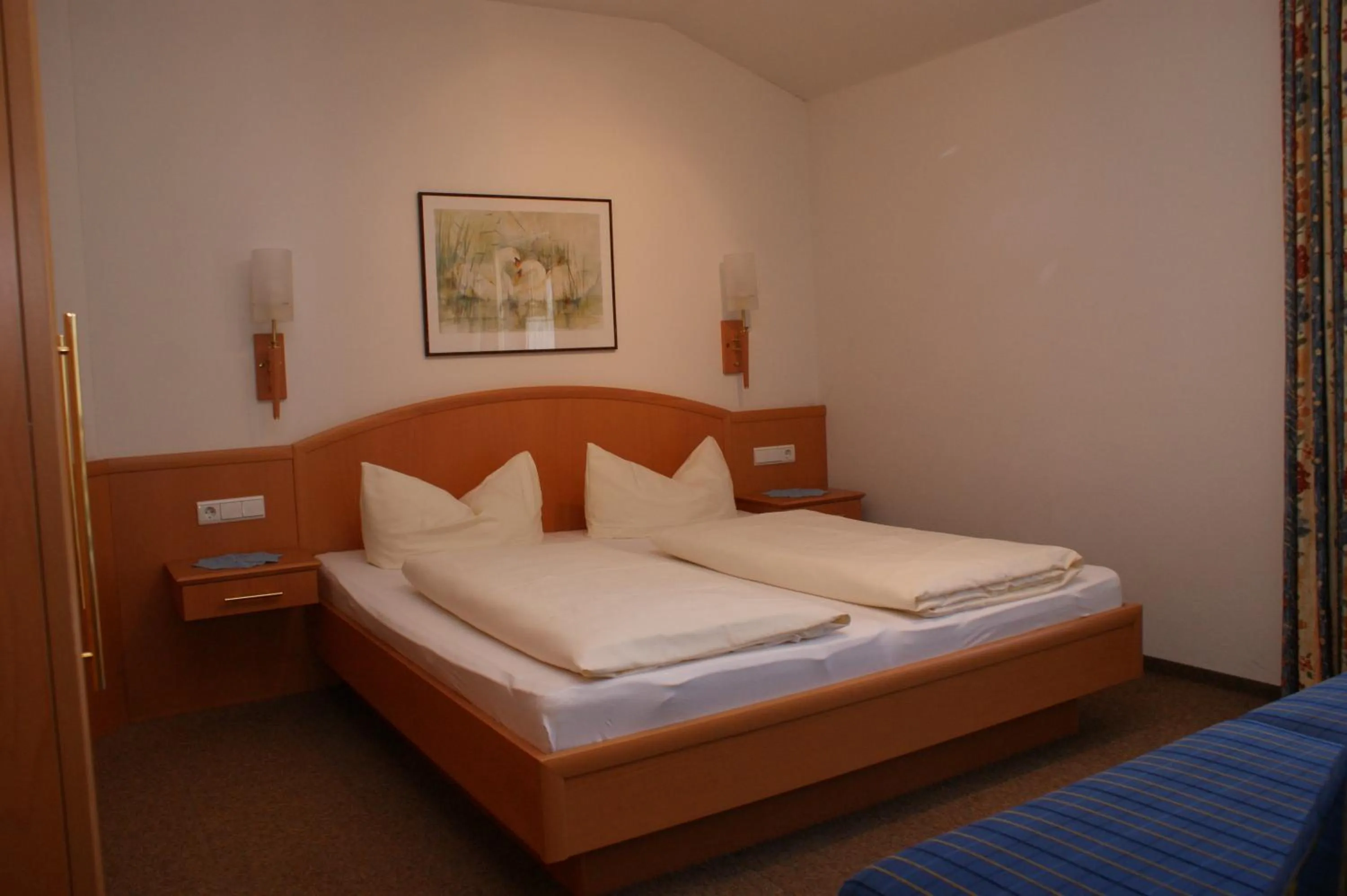 Bed in Hotel Garni Jennewein