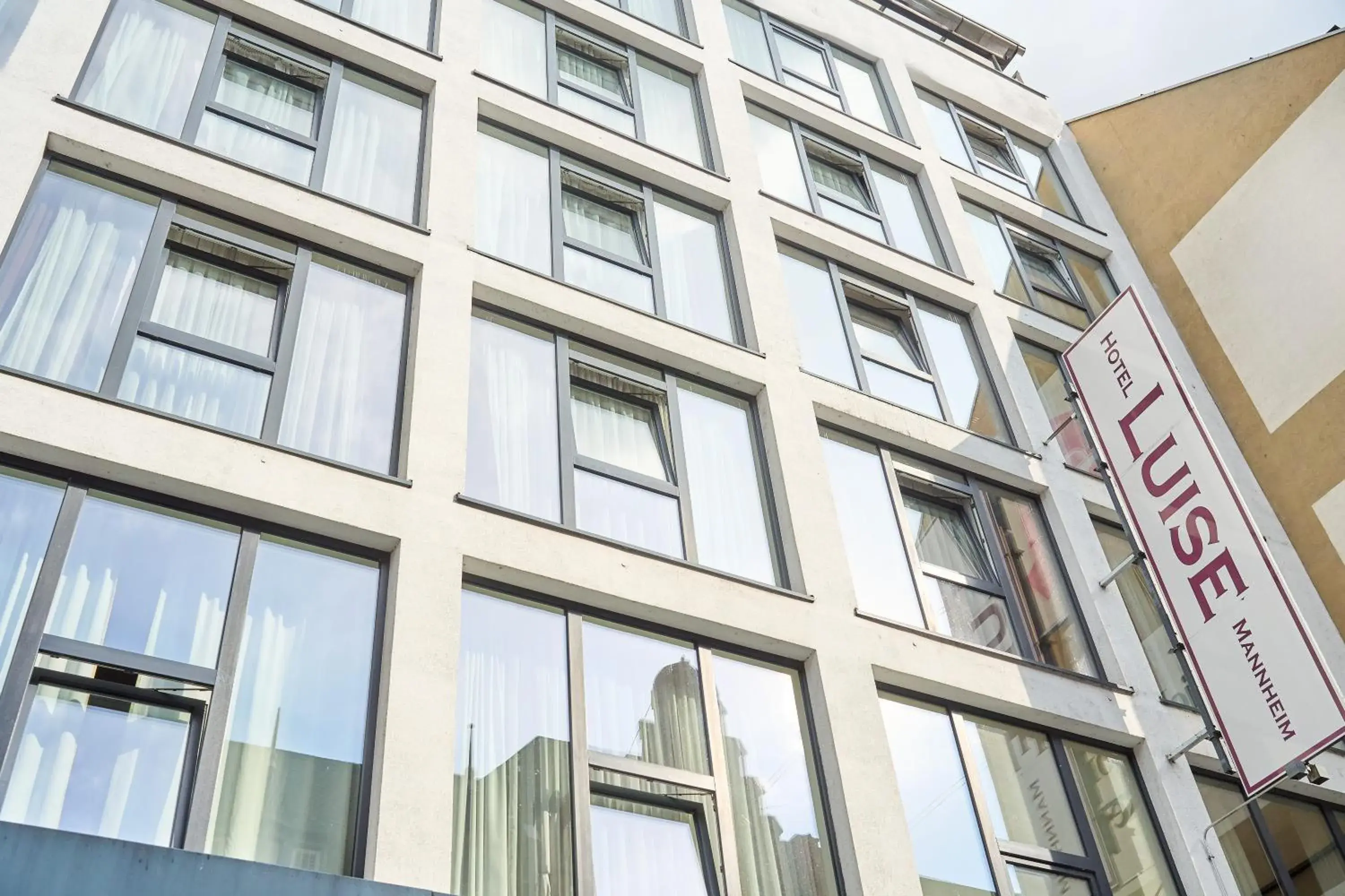 Property building in eXo Boutique Hotel Mannheim - by SuperFly Hotels Property building in eXo Boutique Hotel Mannheim - by SuperFly Hotels