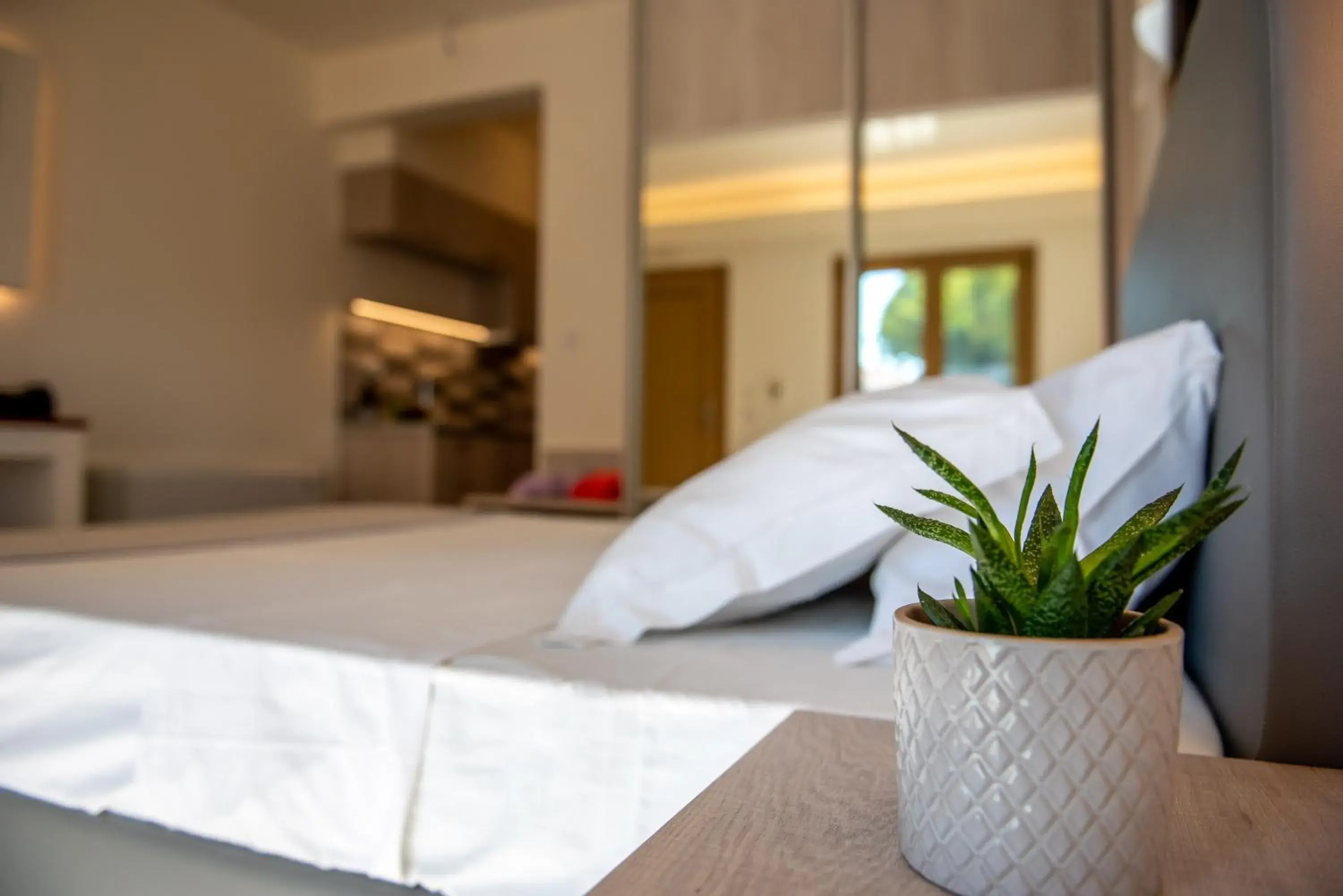 Double Room with Pool View in Melydron Apartments Double Room with Pool View in Melydron Apartments