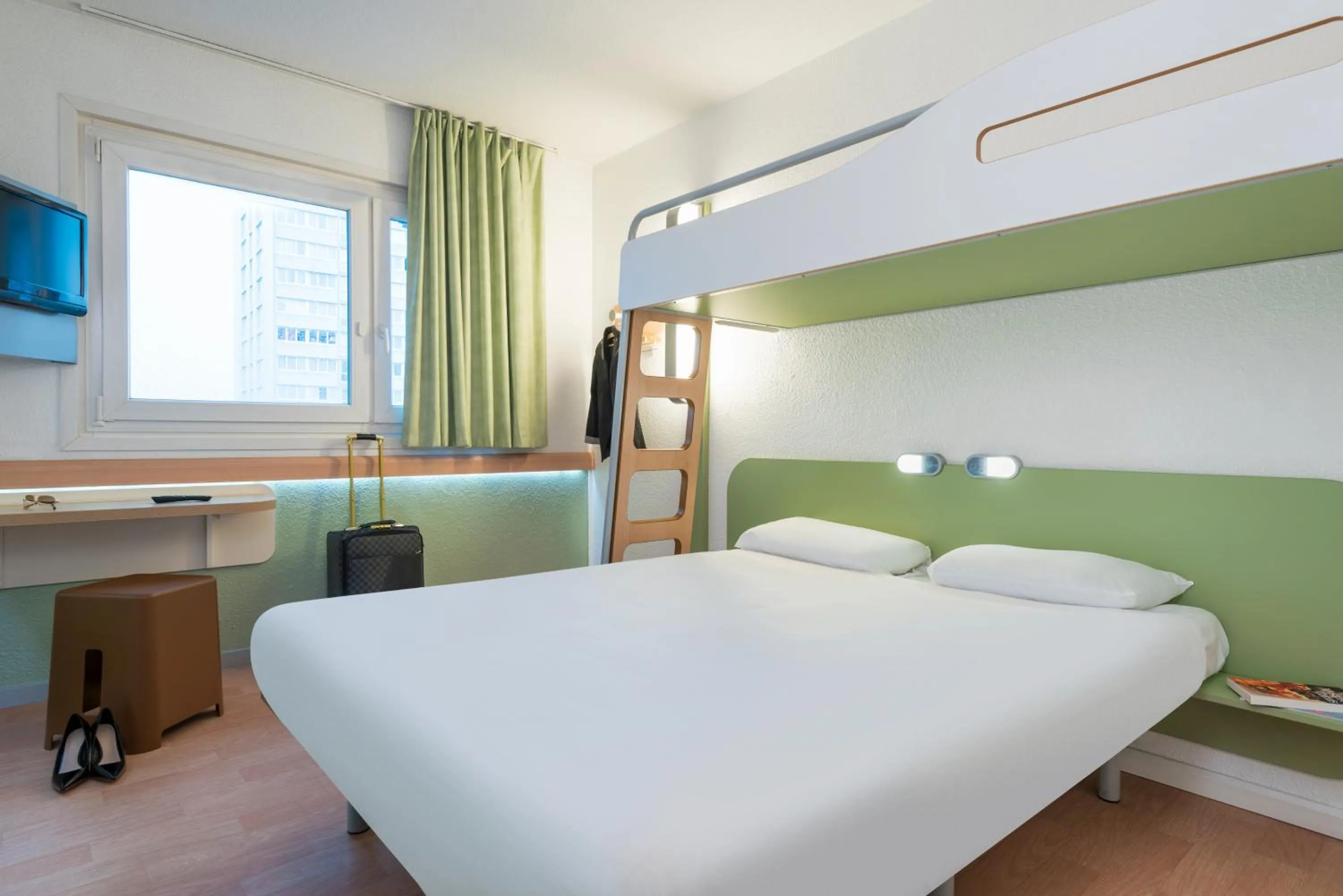 Photo of the whole room, Bed in Ibis Budget Salzburg Airport - Self-Check-In