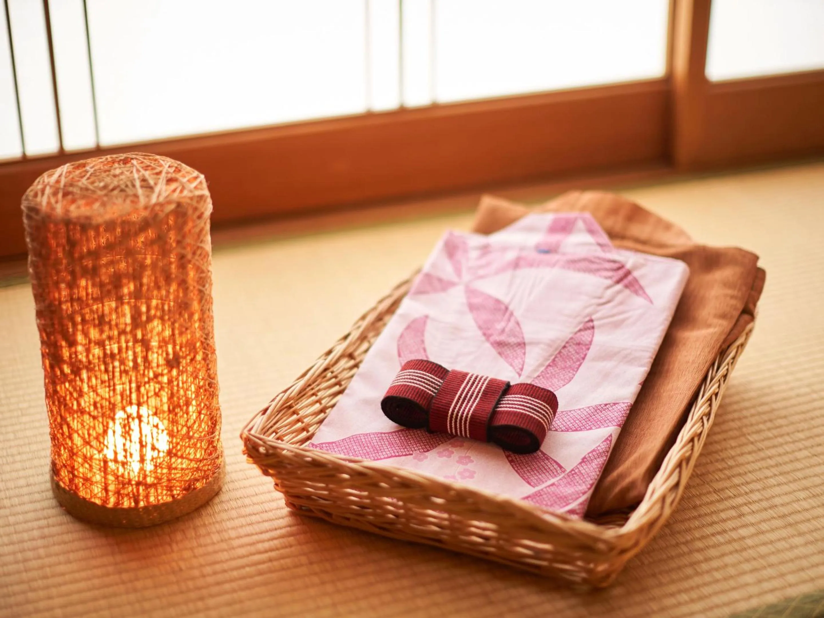 Standard Twin Room in Ooedo Onsen Monogatari Premium Hotel Fugetsu