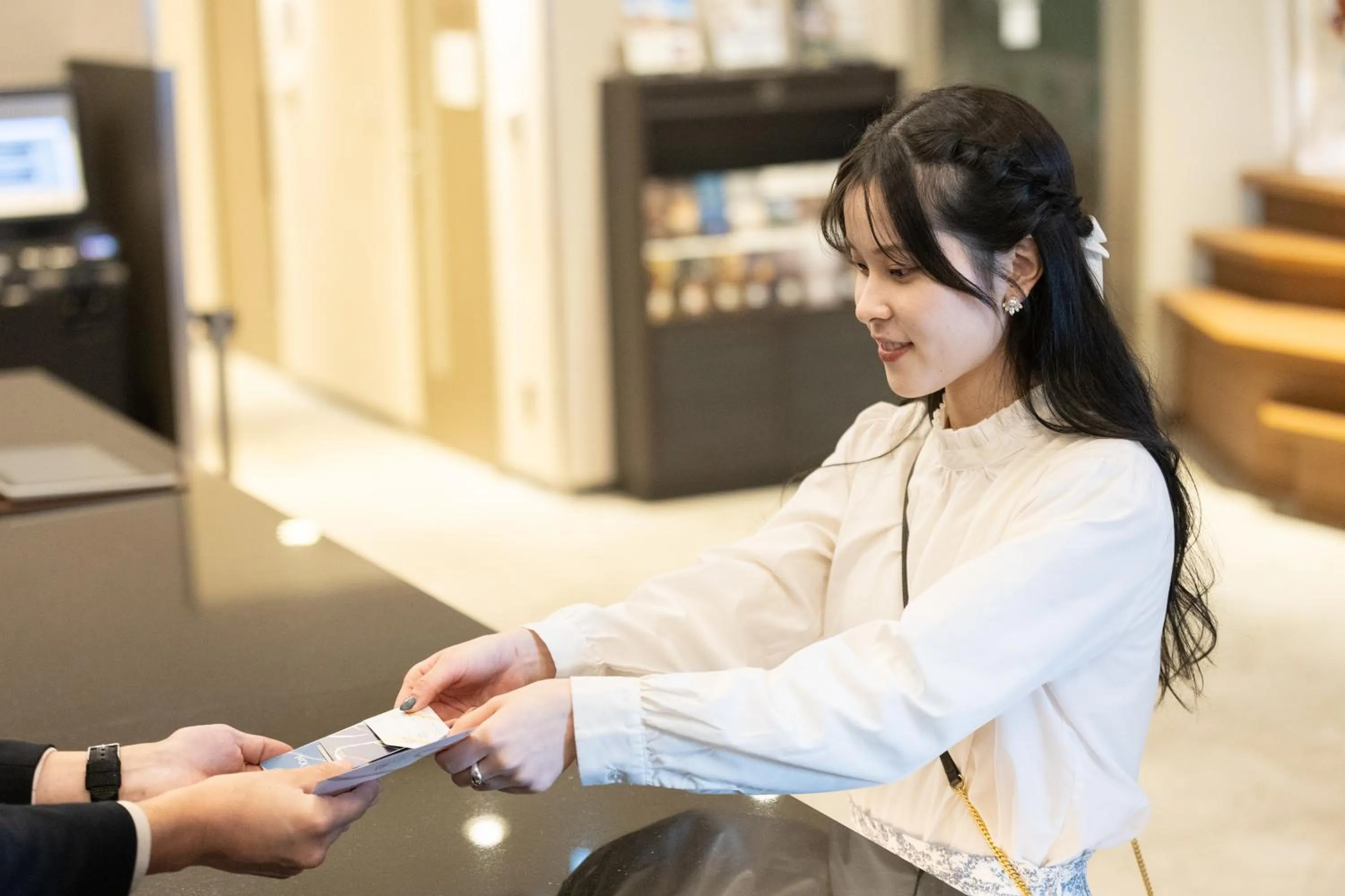 Lobby or reception in The Royal Park Canvas - Kobe Sannomiya