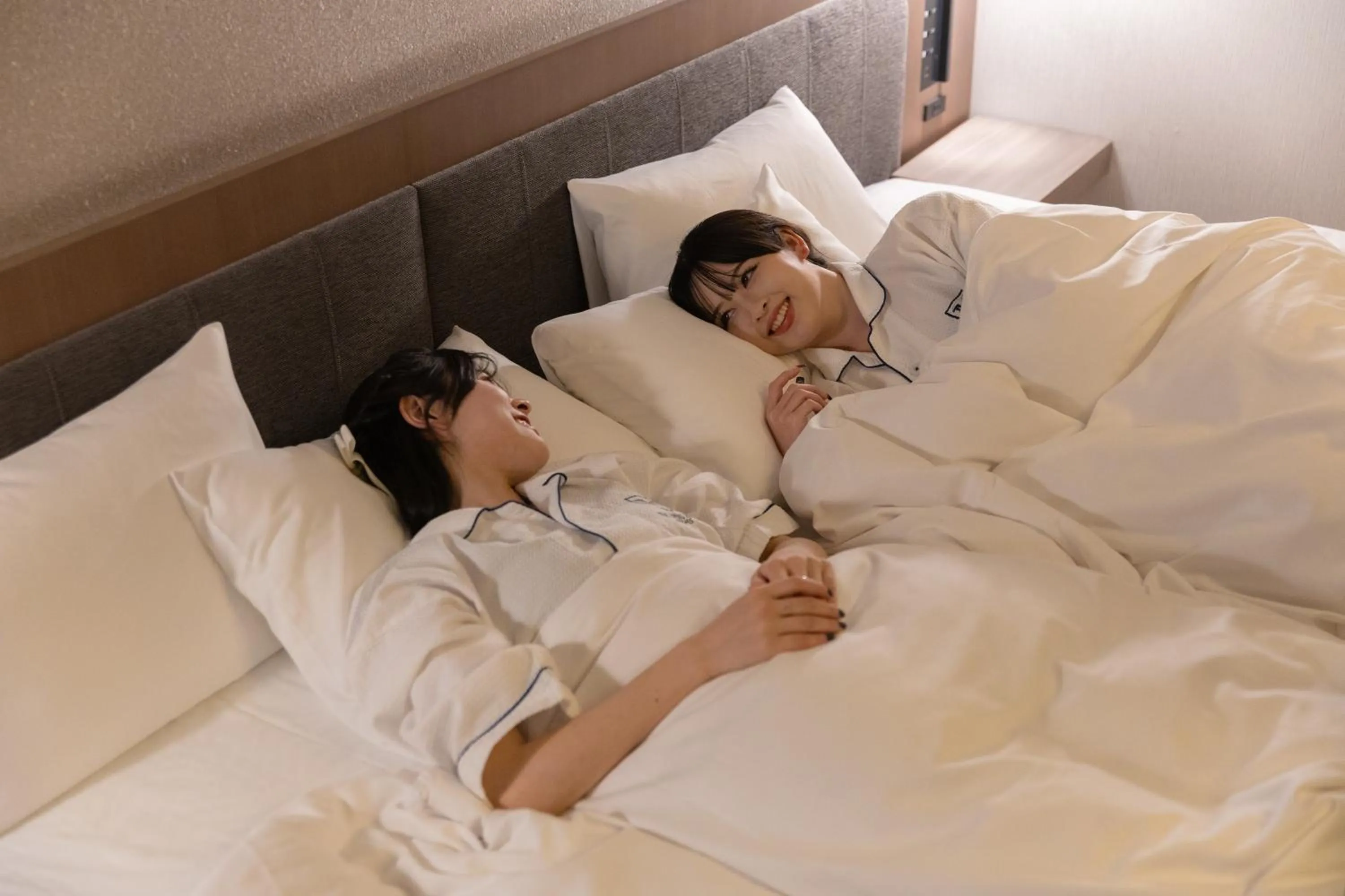 Other, Bed in The Royal Park Canvas - Kobe Sannomiya