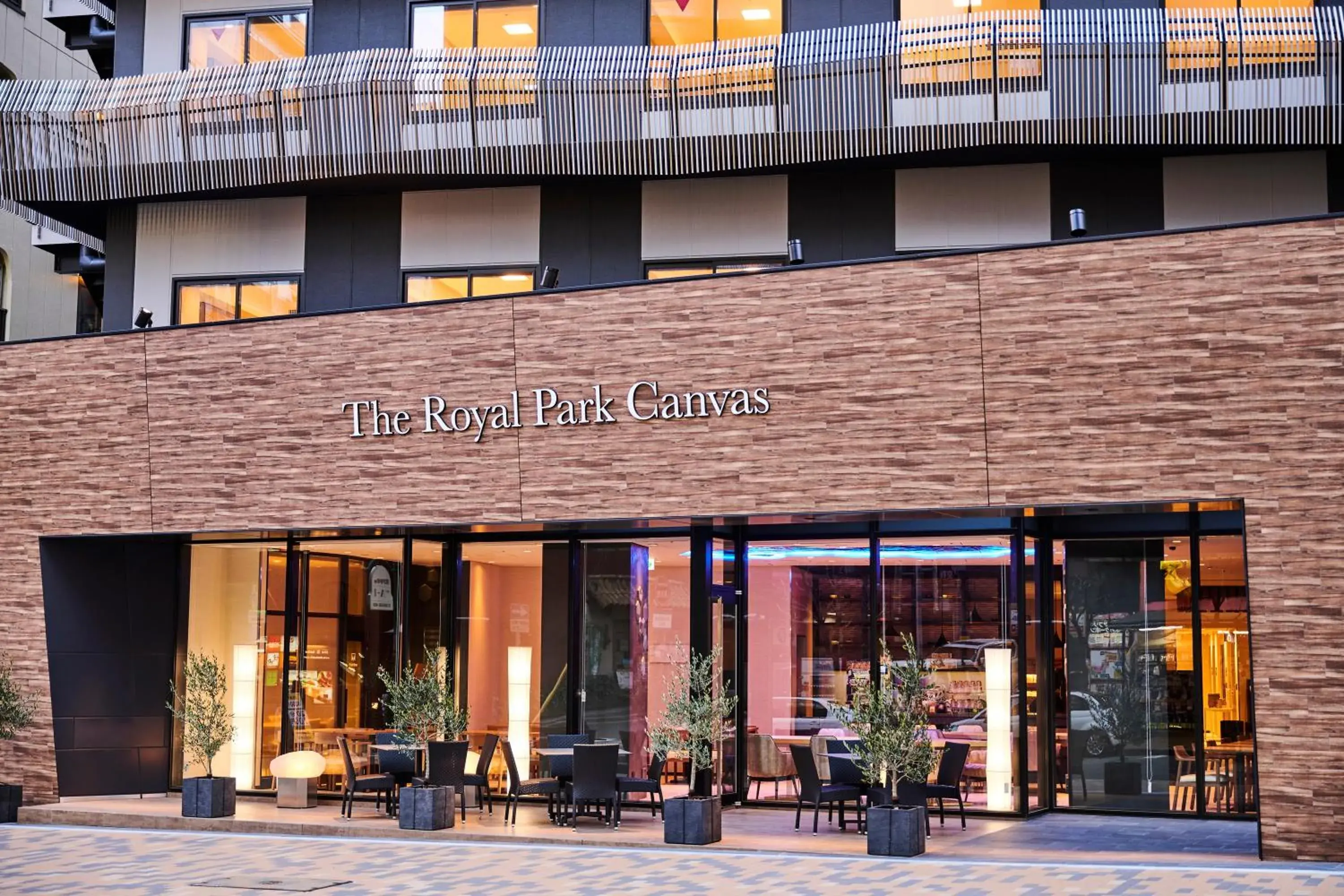 Property building in The Royal Park Canvas - Kobe Sannomiya Property building in The Royal Park Canvas - Kobe Sannomiya