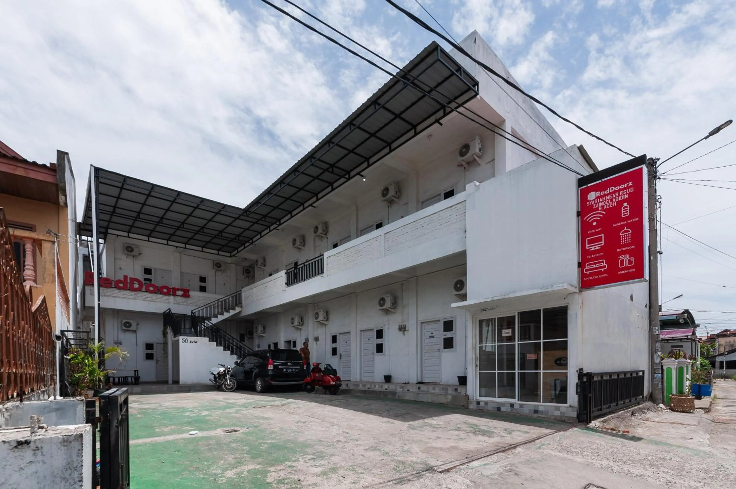 Property building in RedDoorz Syariah near RSUD Zainoel Abidin Banda Aceh