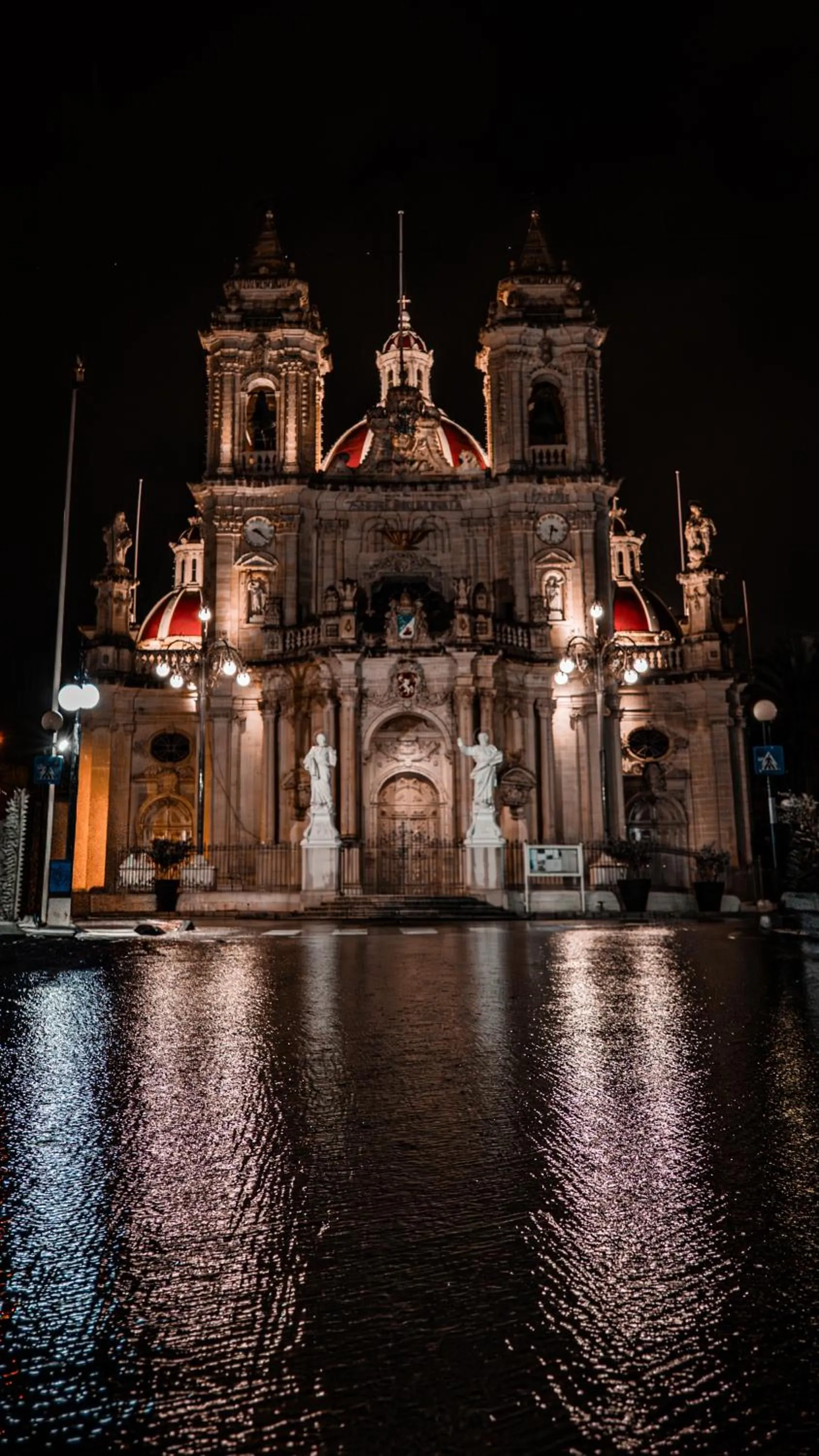 Street view in Palazzo Pisani Malta Boutique and SPA