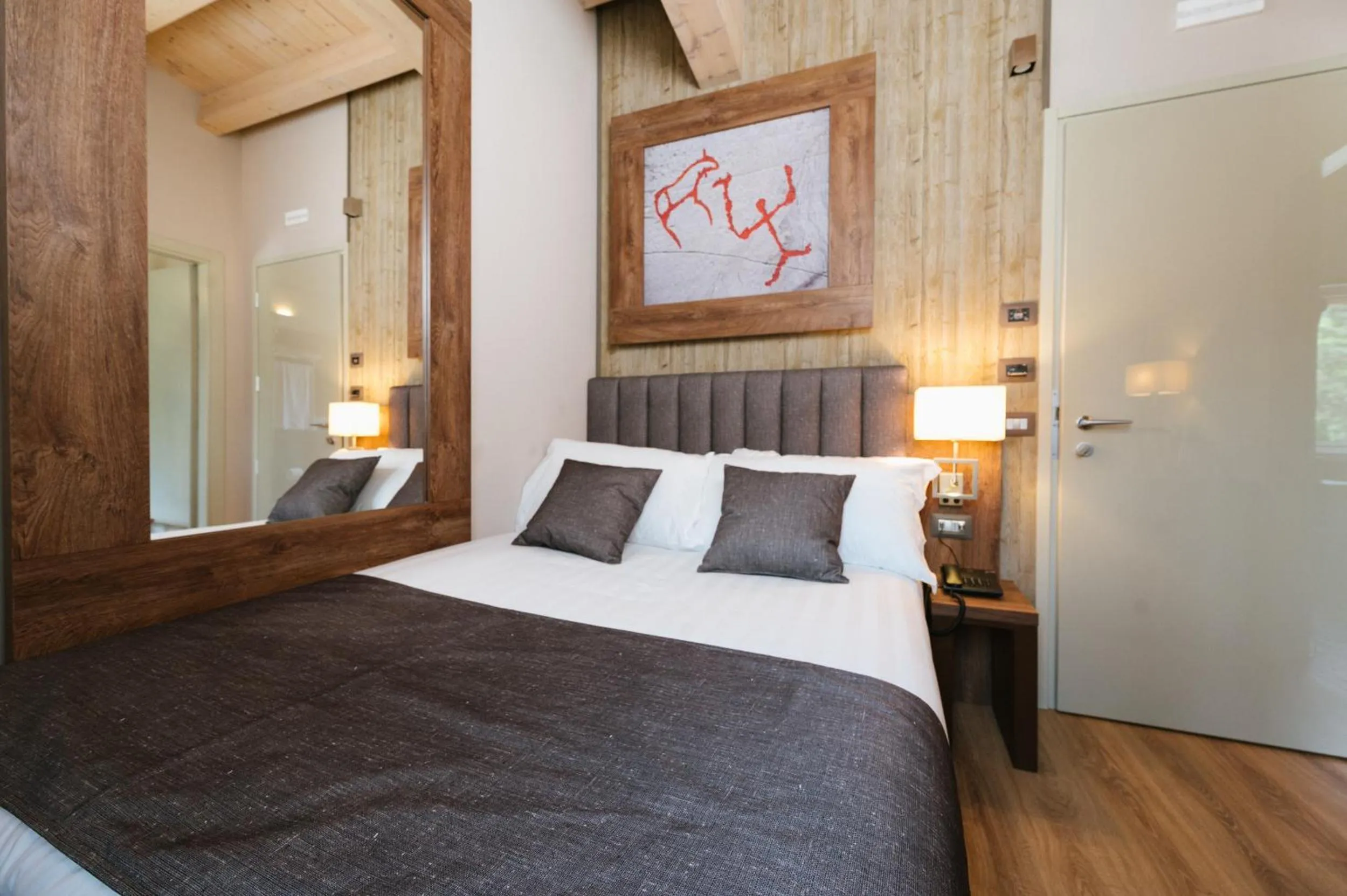 Bed in Lake Hotel La Pieve