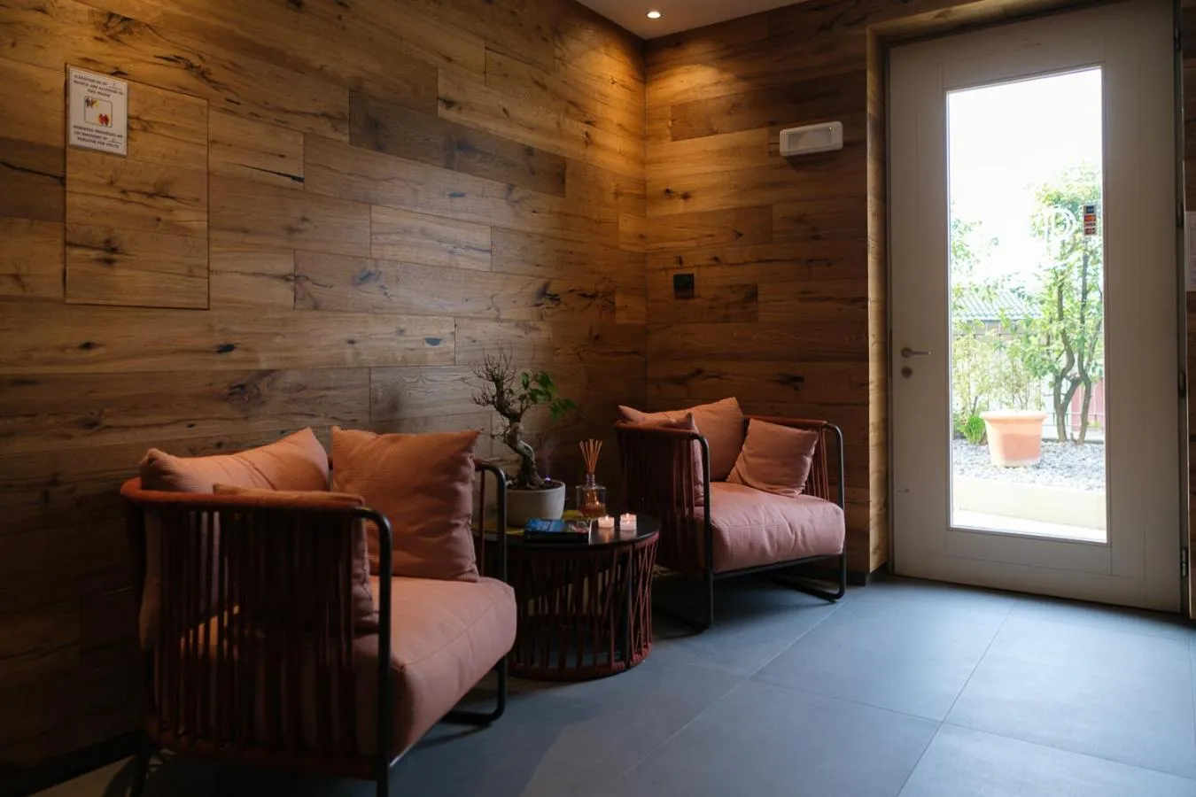 Sauna in Lake Hotel La Pieve