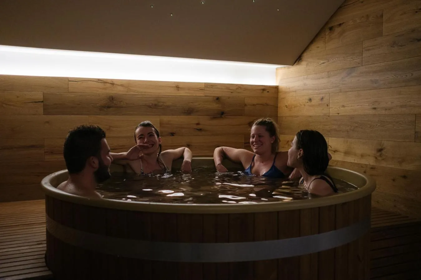 Sauna in Lake Hotel La Pieve