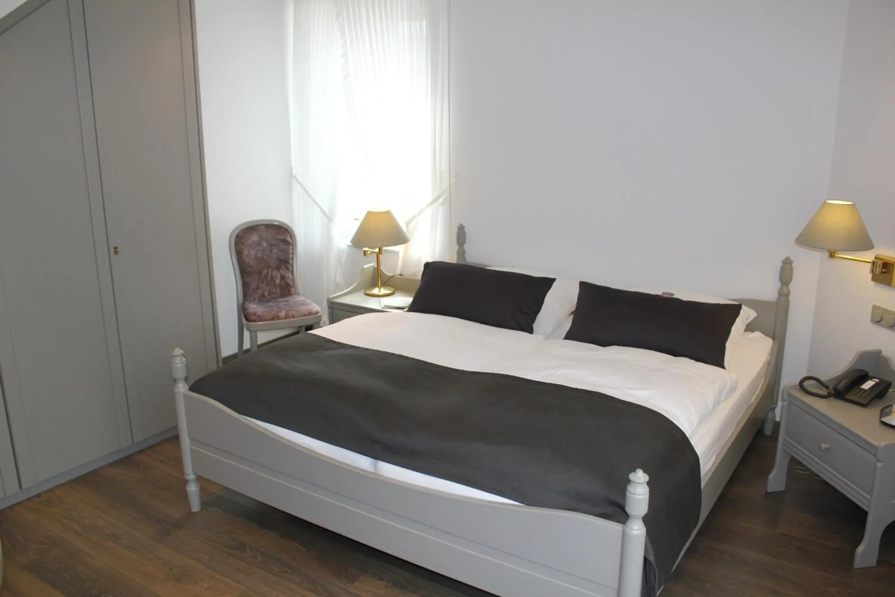 Standard Single Room in Hotel Goldener Stern Standard Single Room in Hotel Goldener Stern