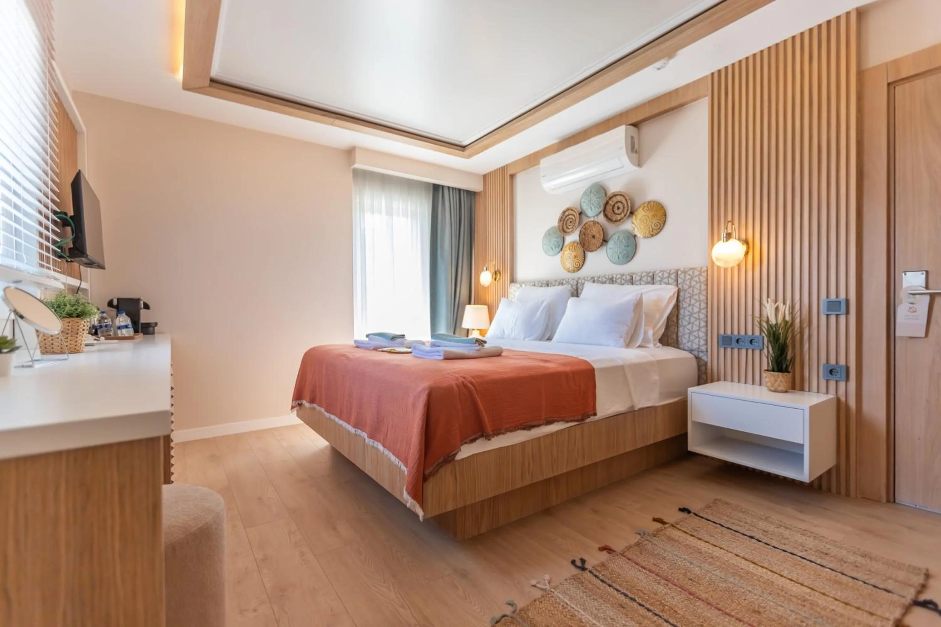 Bed in Kalkan Saray Suites Hotel