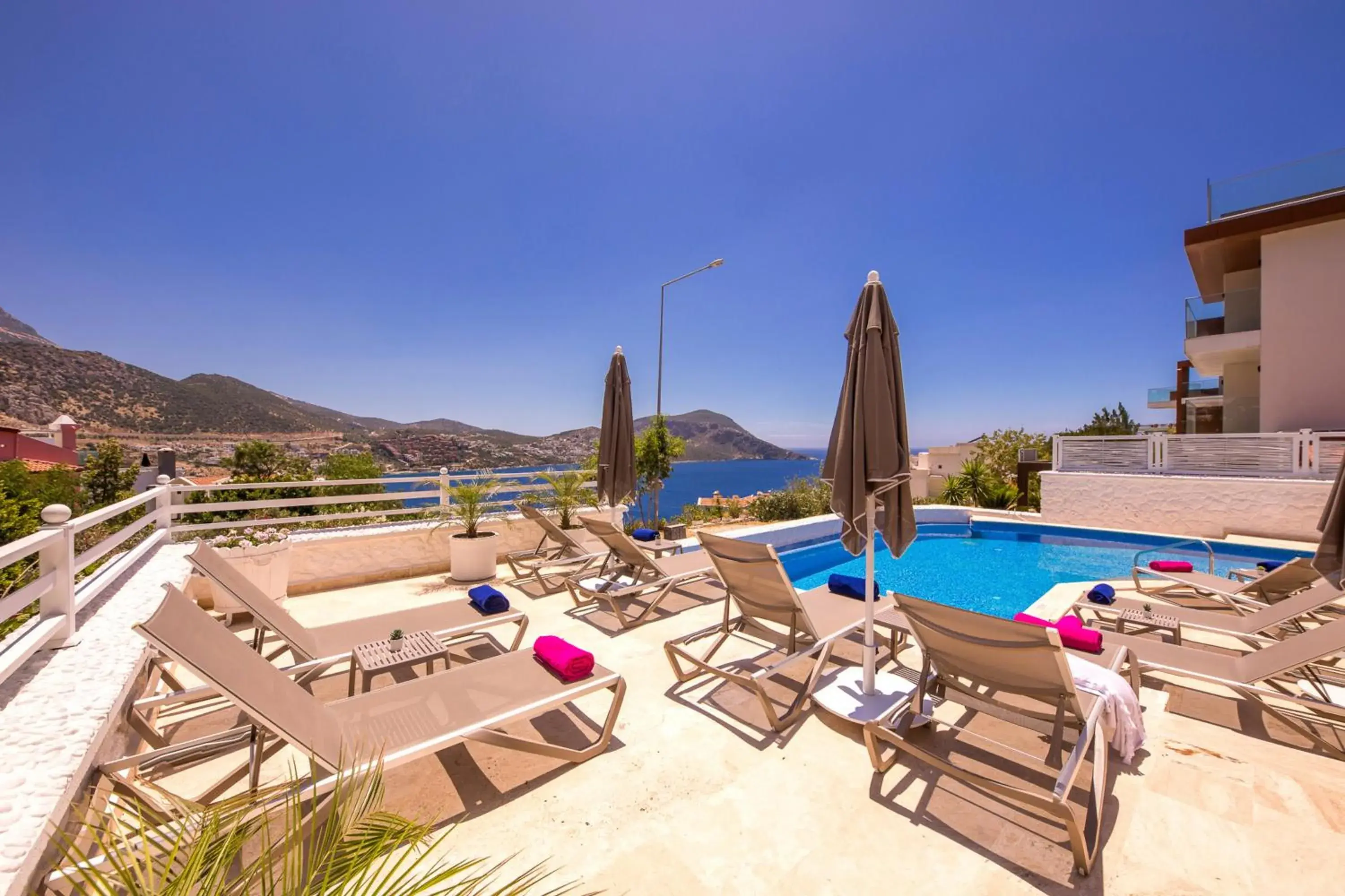 Pool view in Kalkan Saray Suites Hotel Pool view in Kalkan Saray Suites Hotel
