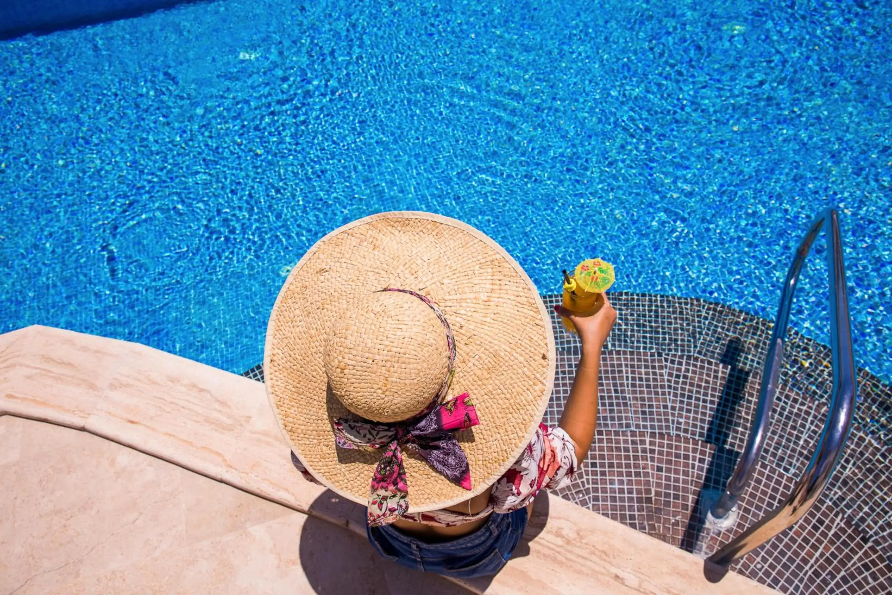 Swimming pool in Kalkan Saray Suites Hotel Swimming pool in Kalkan Saray Suites Hotel