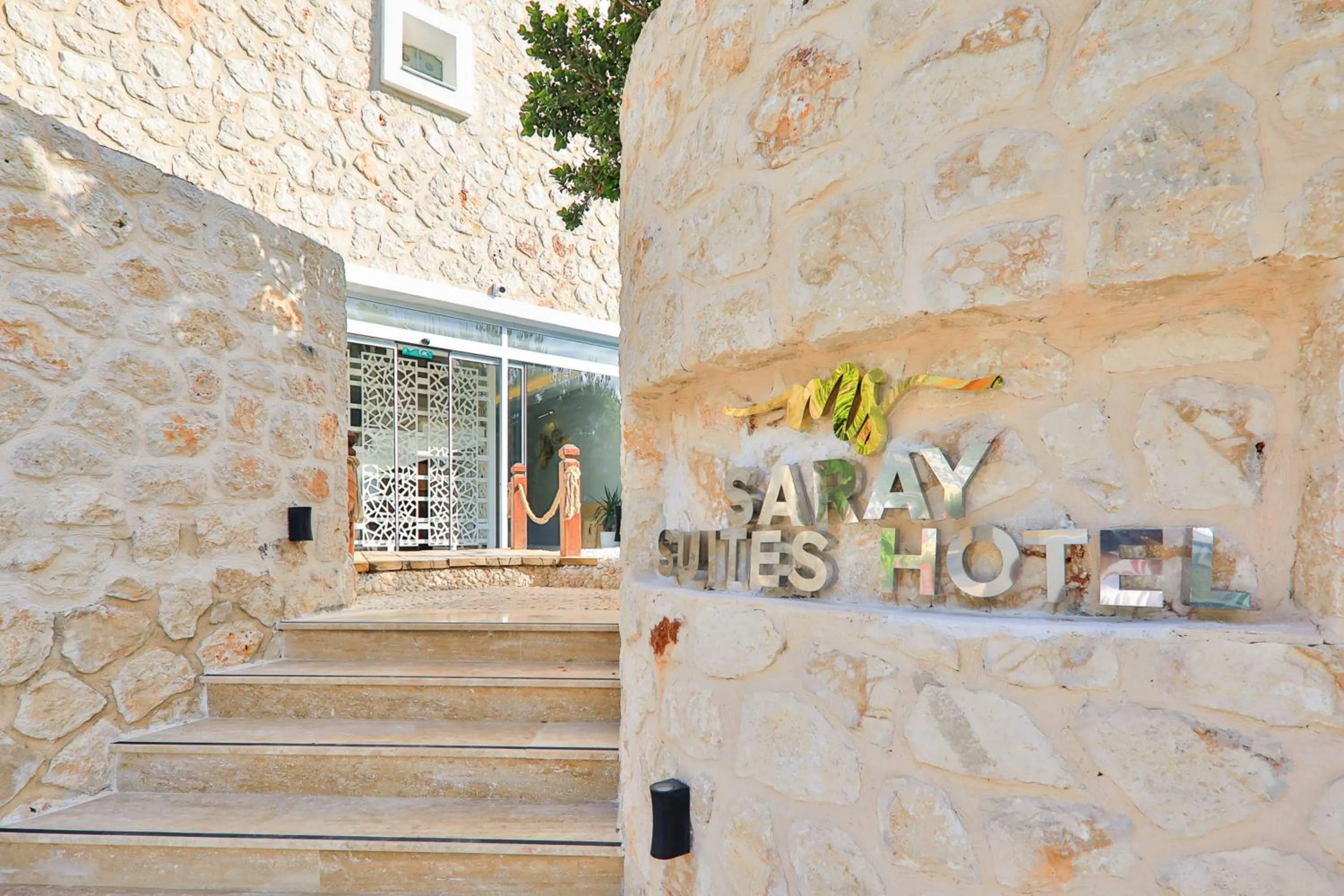 Facade/entrance in Kalkan Saray Suites Hotel
