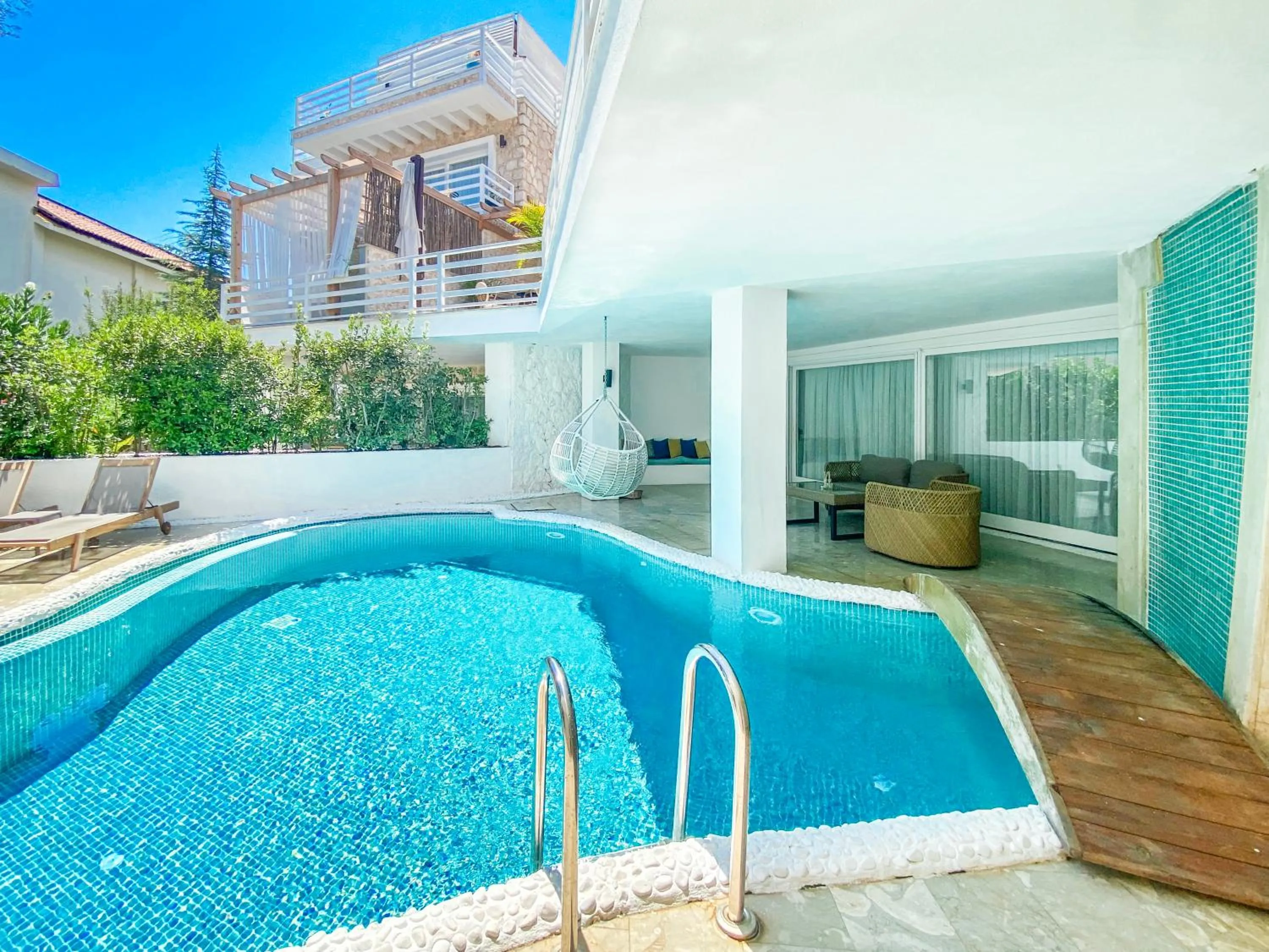 Swimming pool in Kalkan Saray Suites Hotel