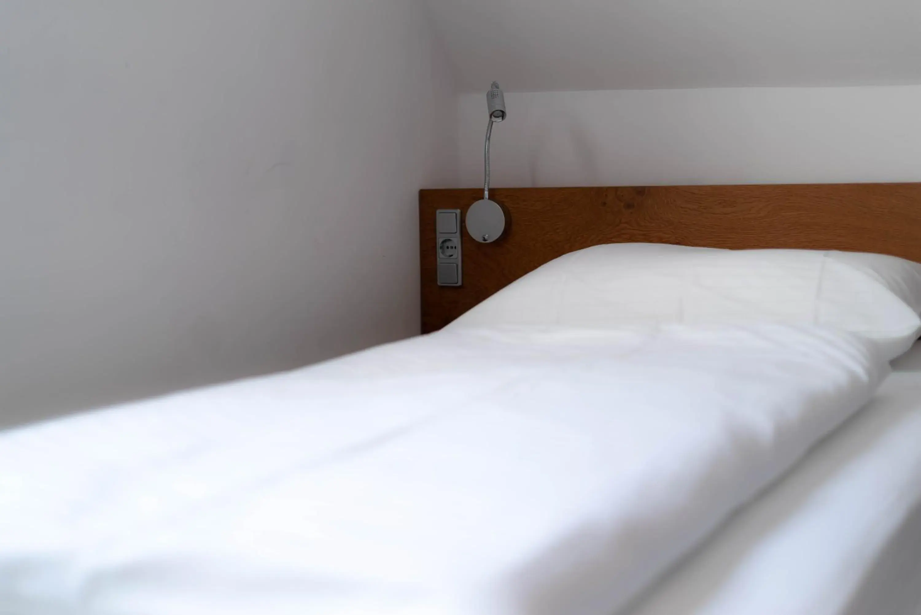 Double Room with Private Bathroom - single occupancy in Hotel Wirtshaus Garbe Double Room with Private Bathroom - single occupancy in Hotel Wirtshaus Garbe