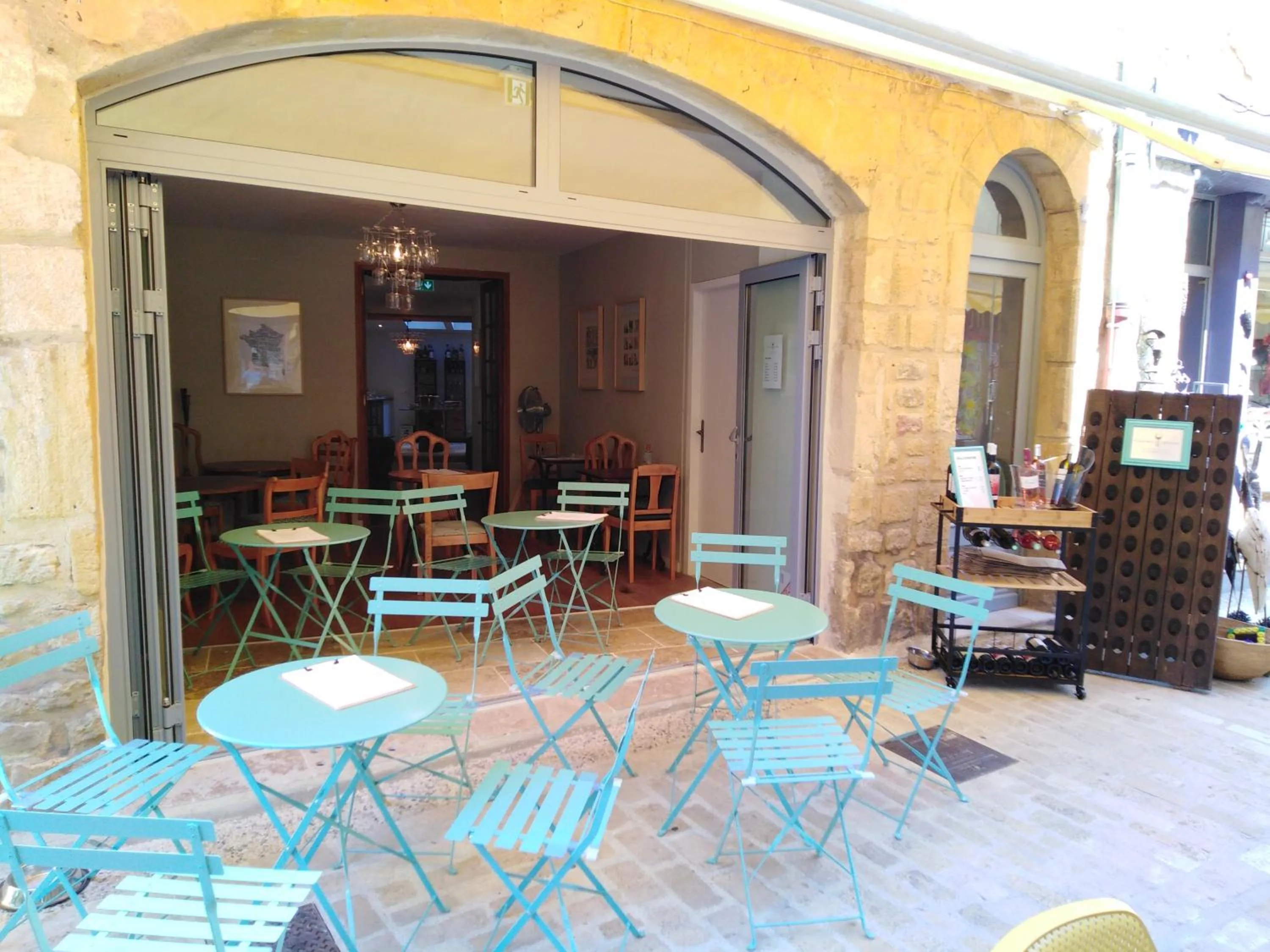 Property building in Planches et Plonk