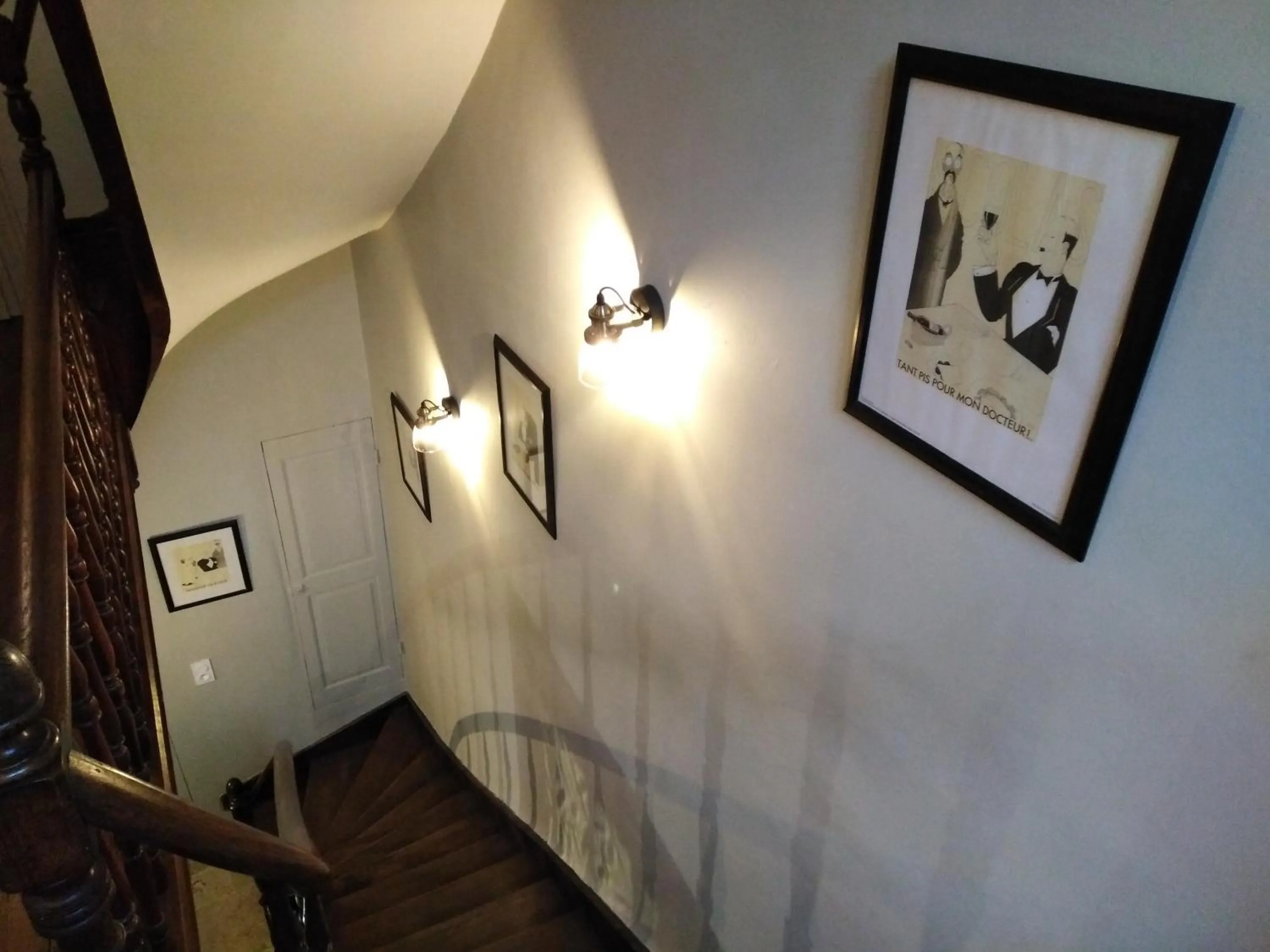 Property building in Planches et Plonk