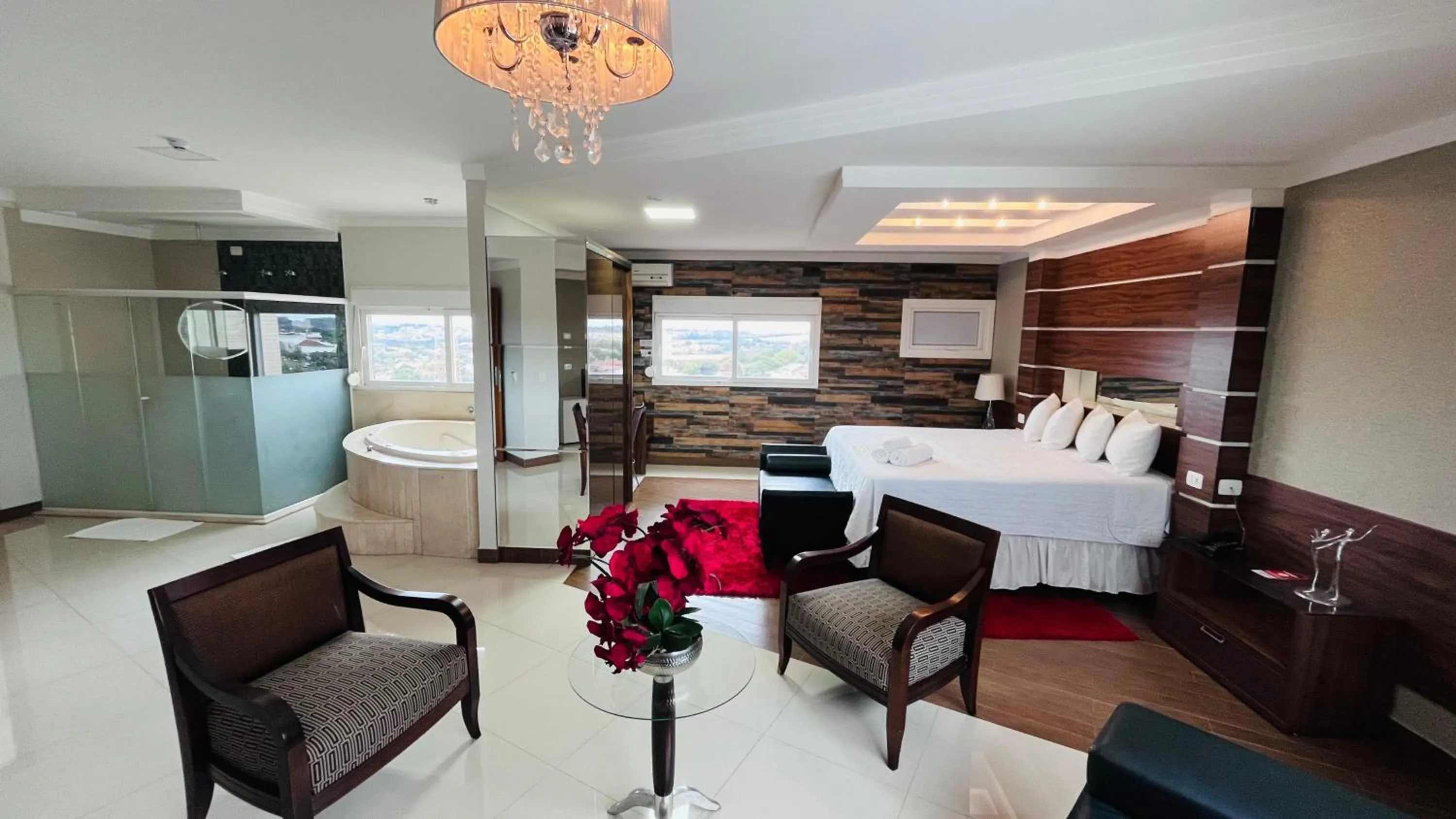 Photo of the whole room in SHELTON PALACE HOTEL