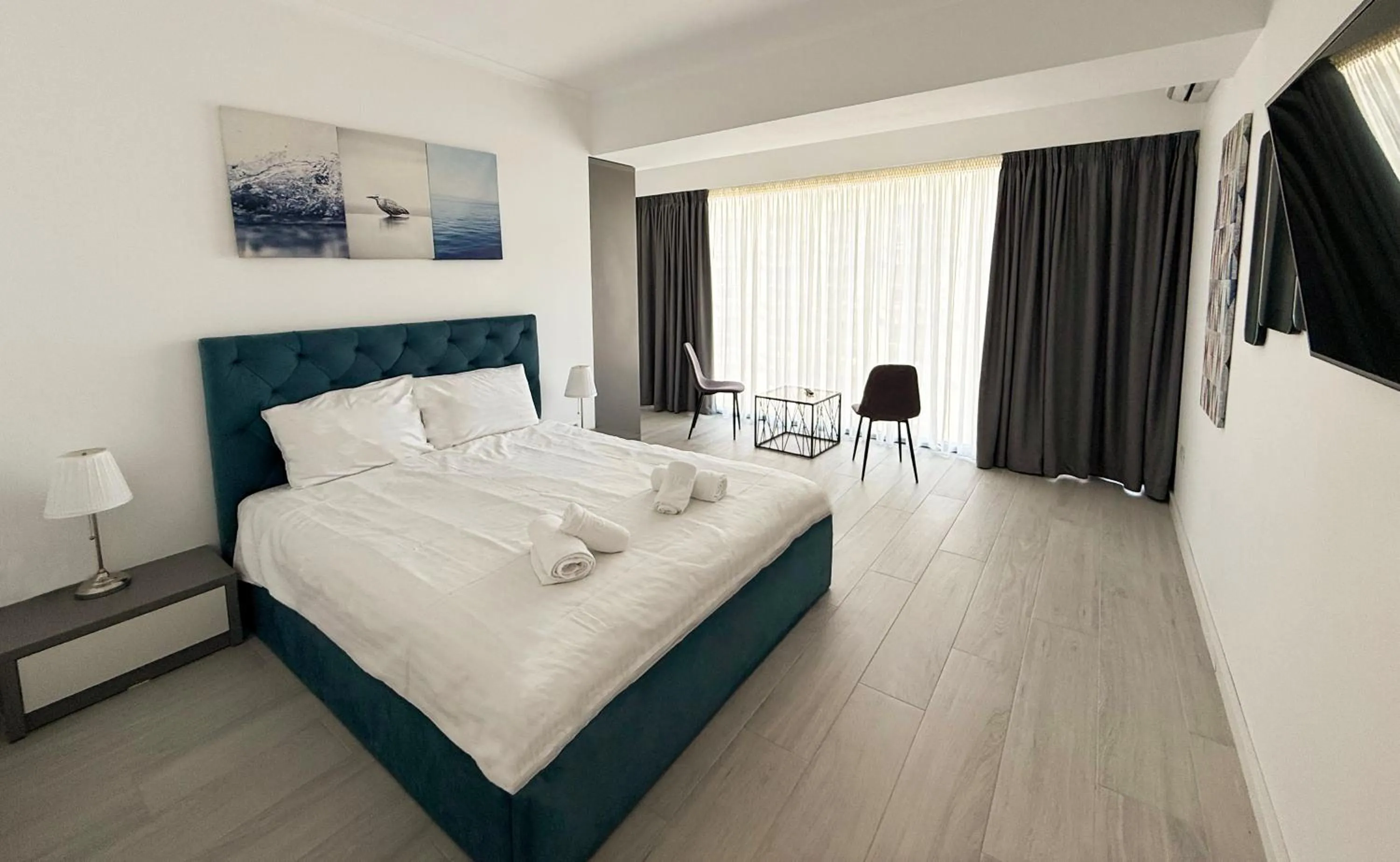 Photo of the whole room, Bed in Maritimo ApartHotel
