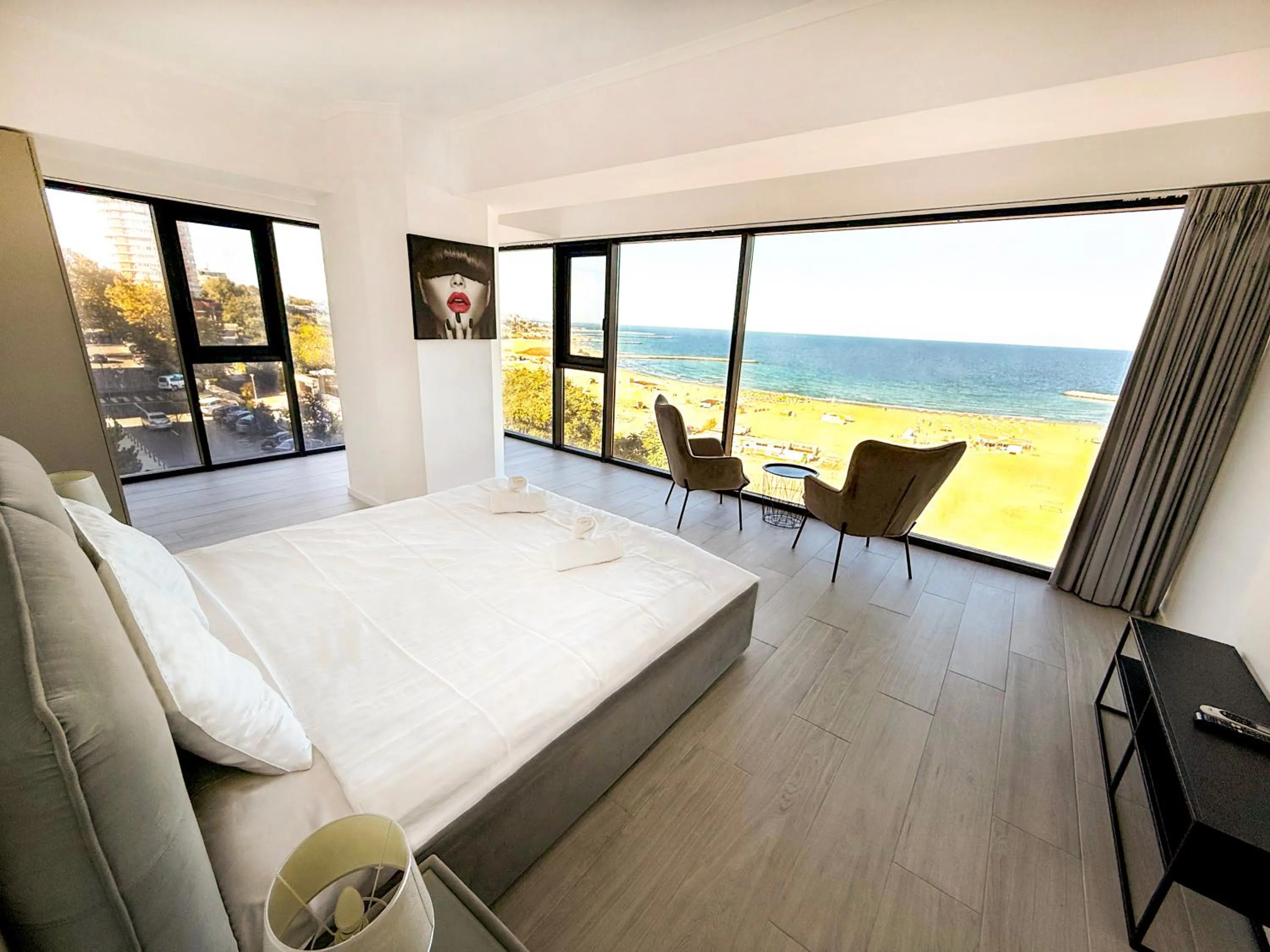 Photo of the whole room, Bed in Maritimo ApartHotel