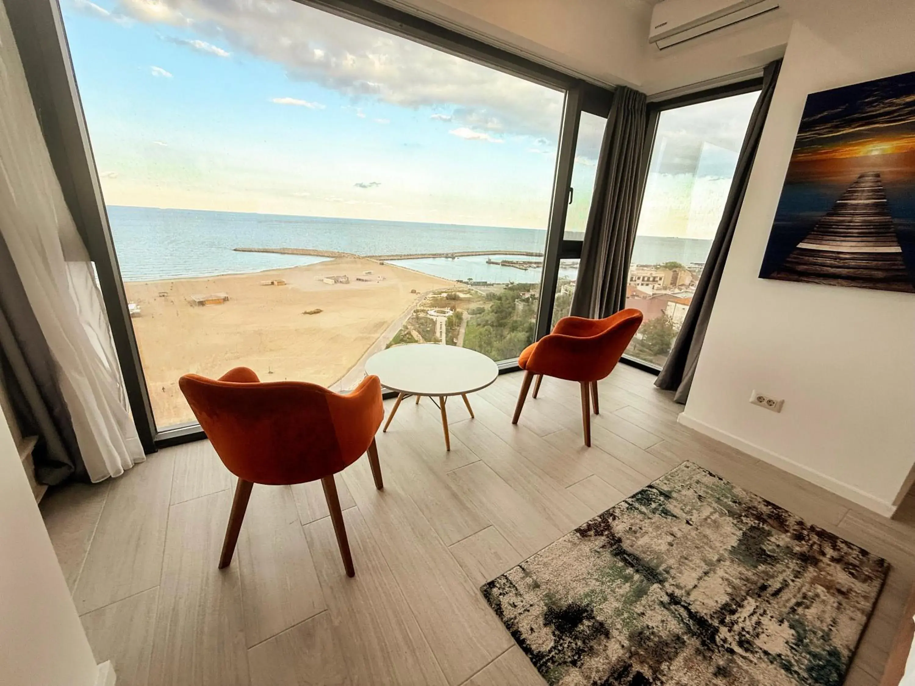 Sea view in Maritimo ApartHotel Sea view in Maritimo ApartHotel