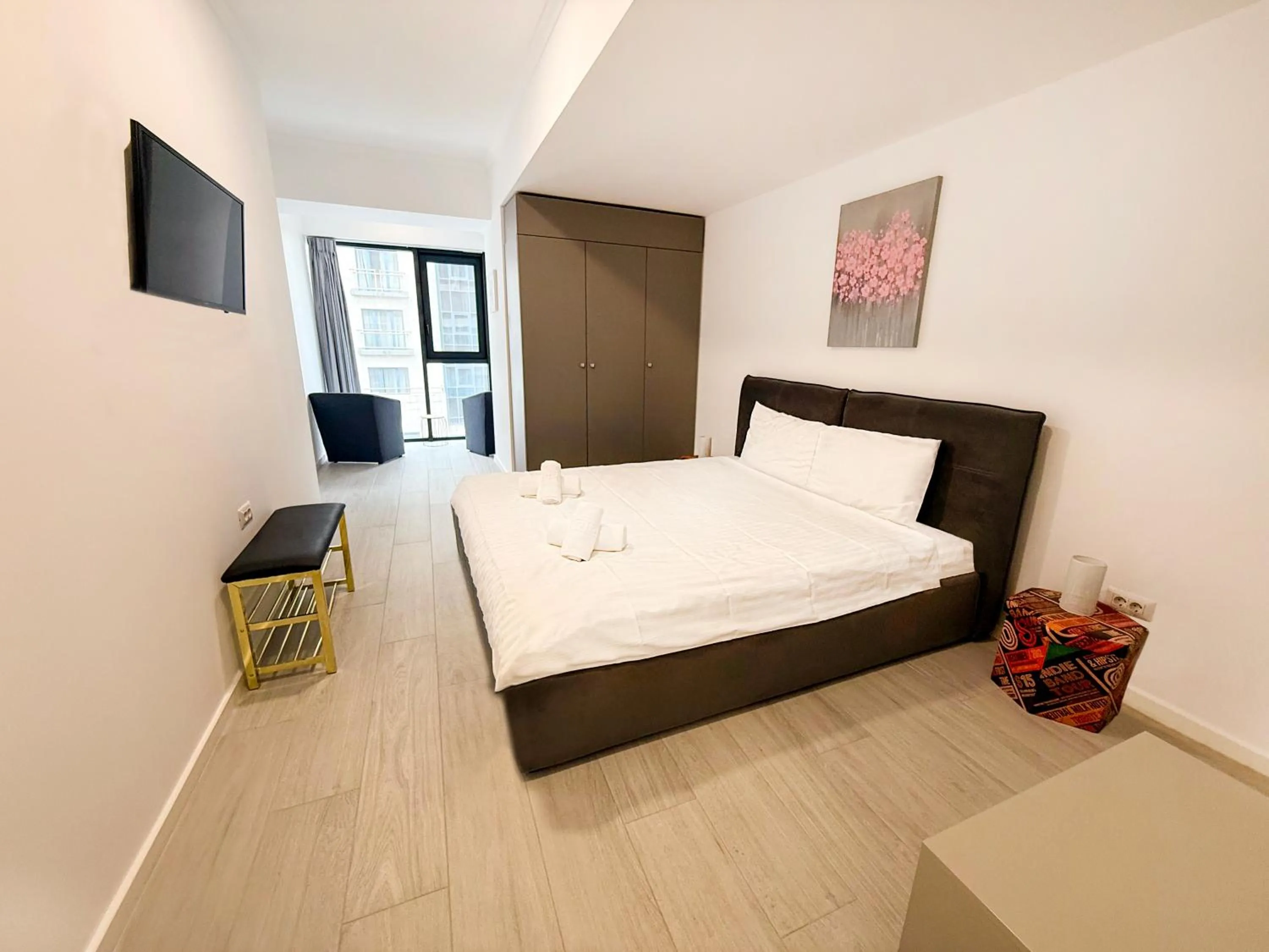 Bed in Maritimo ApartHotel