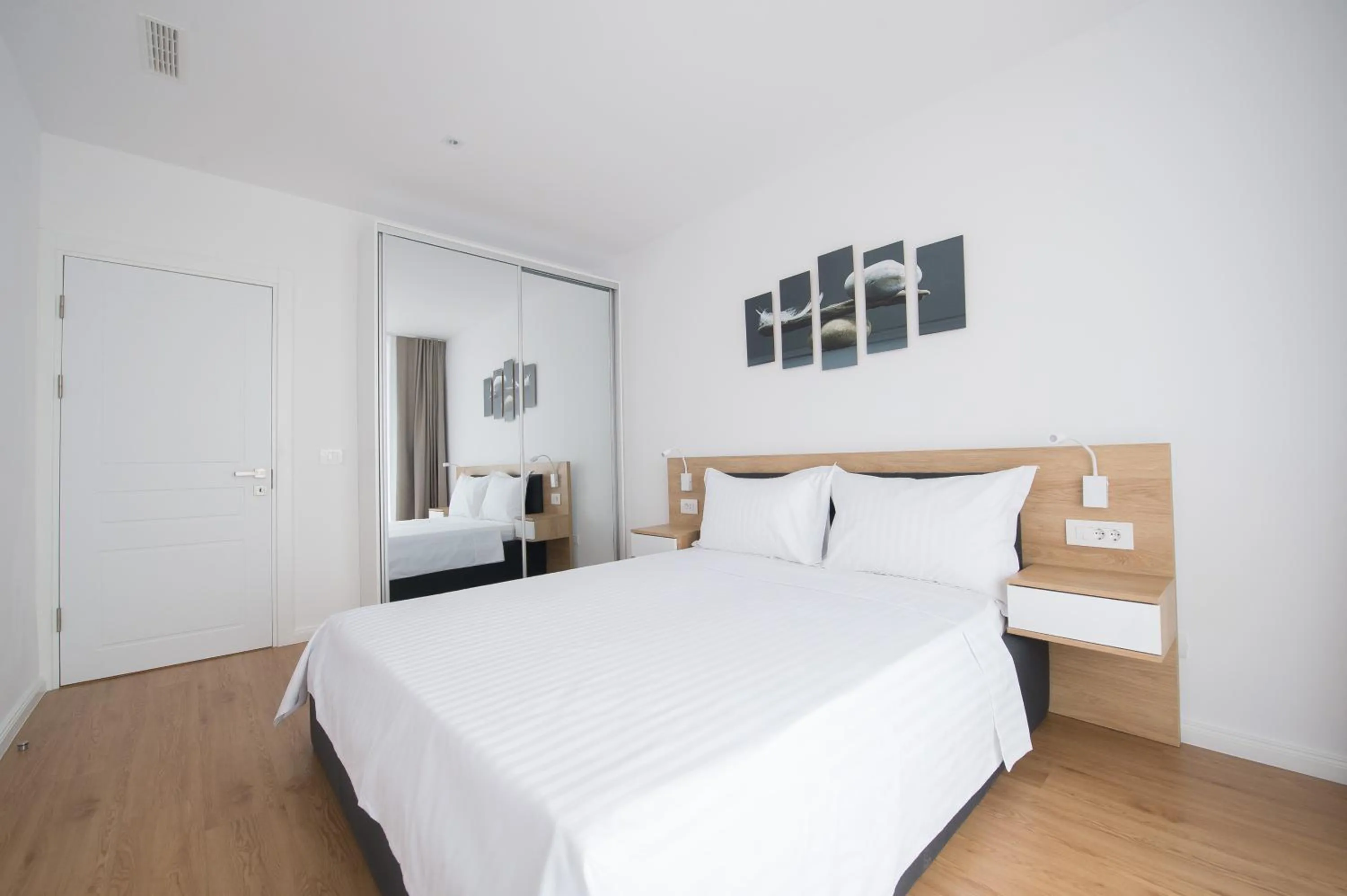 Bed in Afthonia Apartamente Mamaia Nord