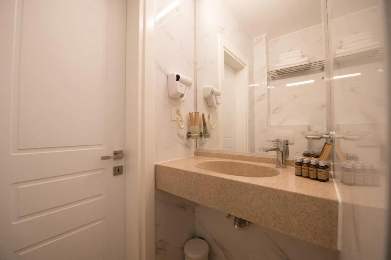 Bathroom in Afthonia Apartamente Mamaia Nord