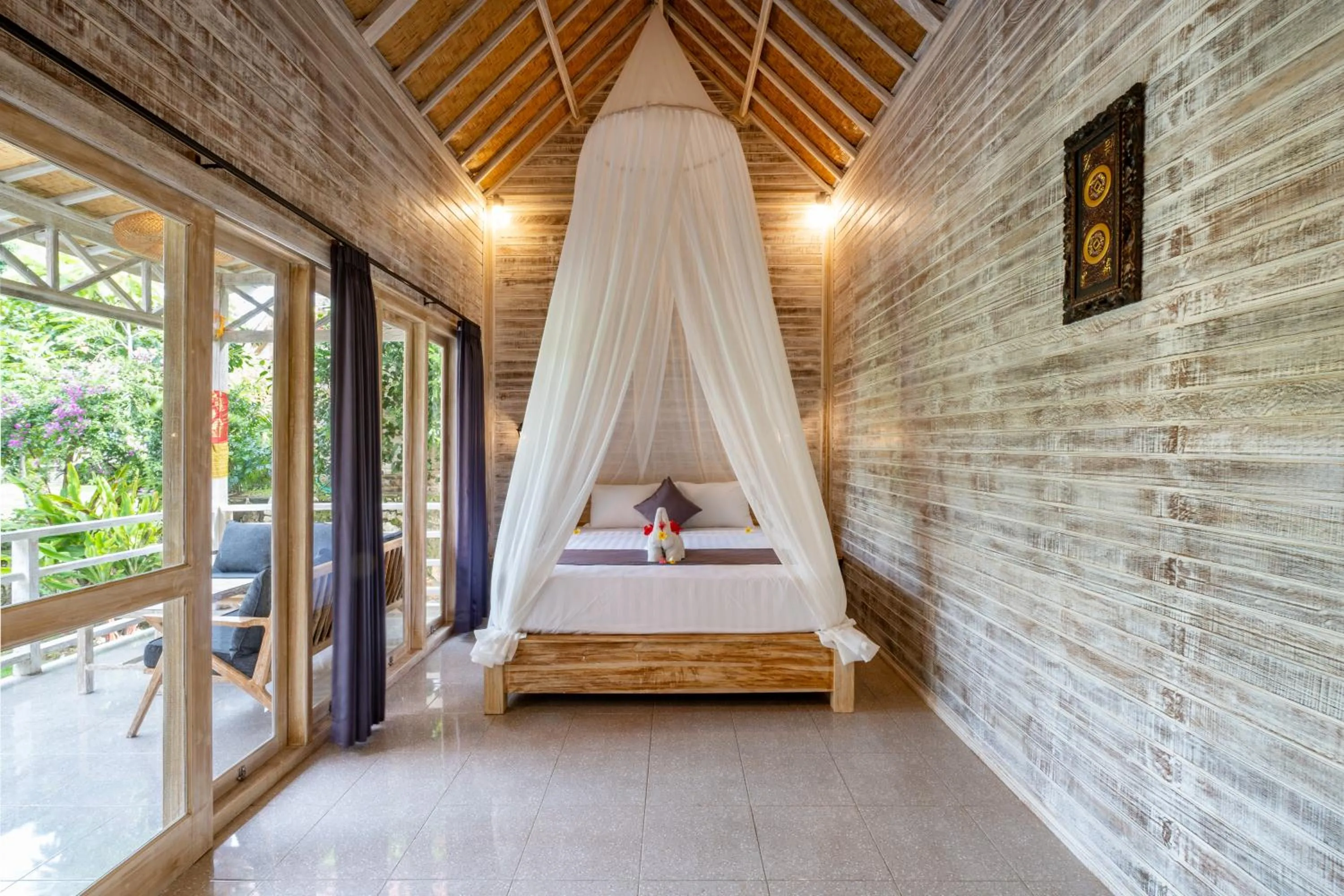 Bedroom, Bed in Le Biu garden View