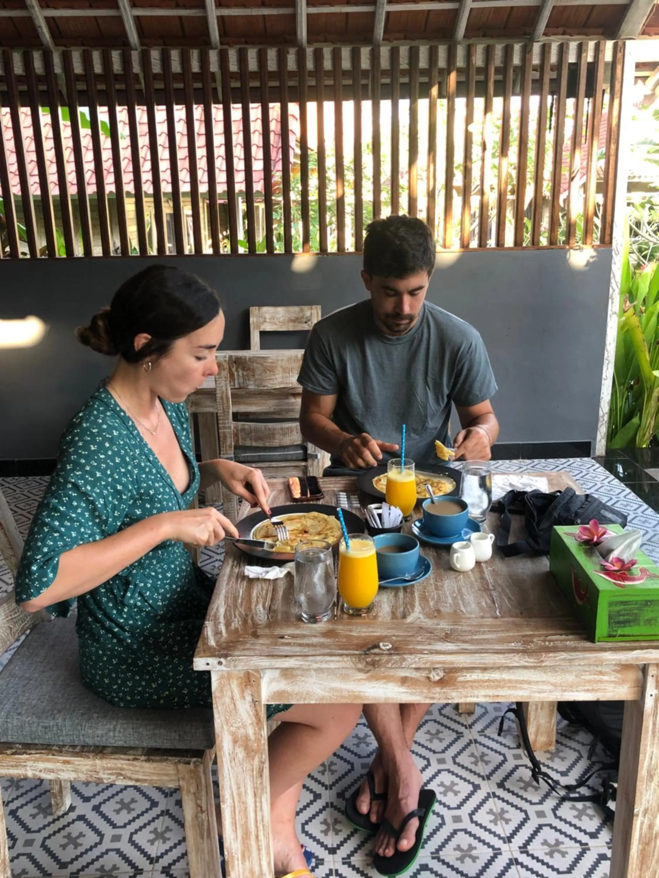 Breakfast in Le Biu garden View