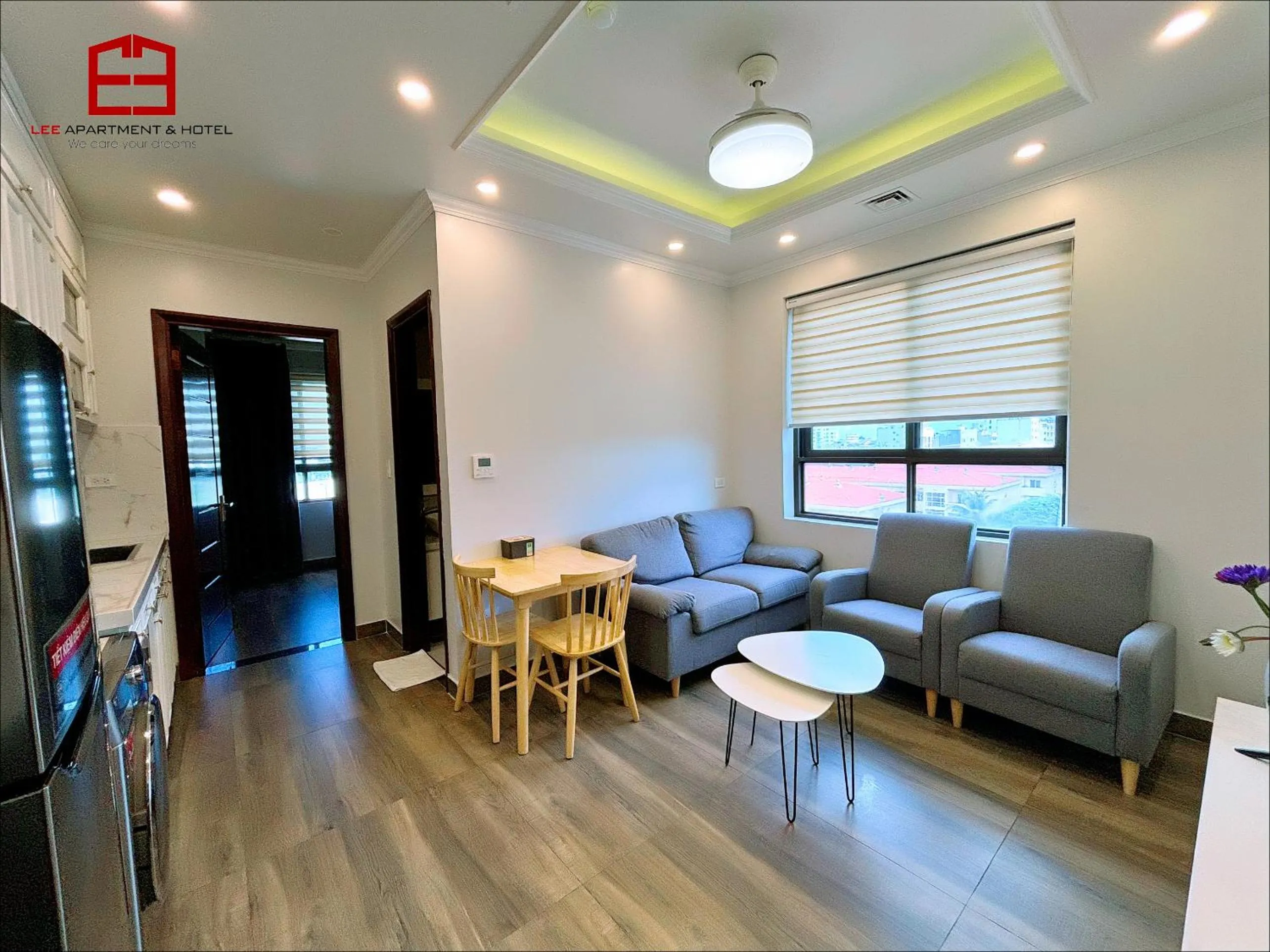 Living room in Lee Apartment & Hotel