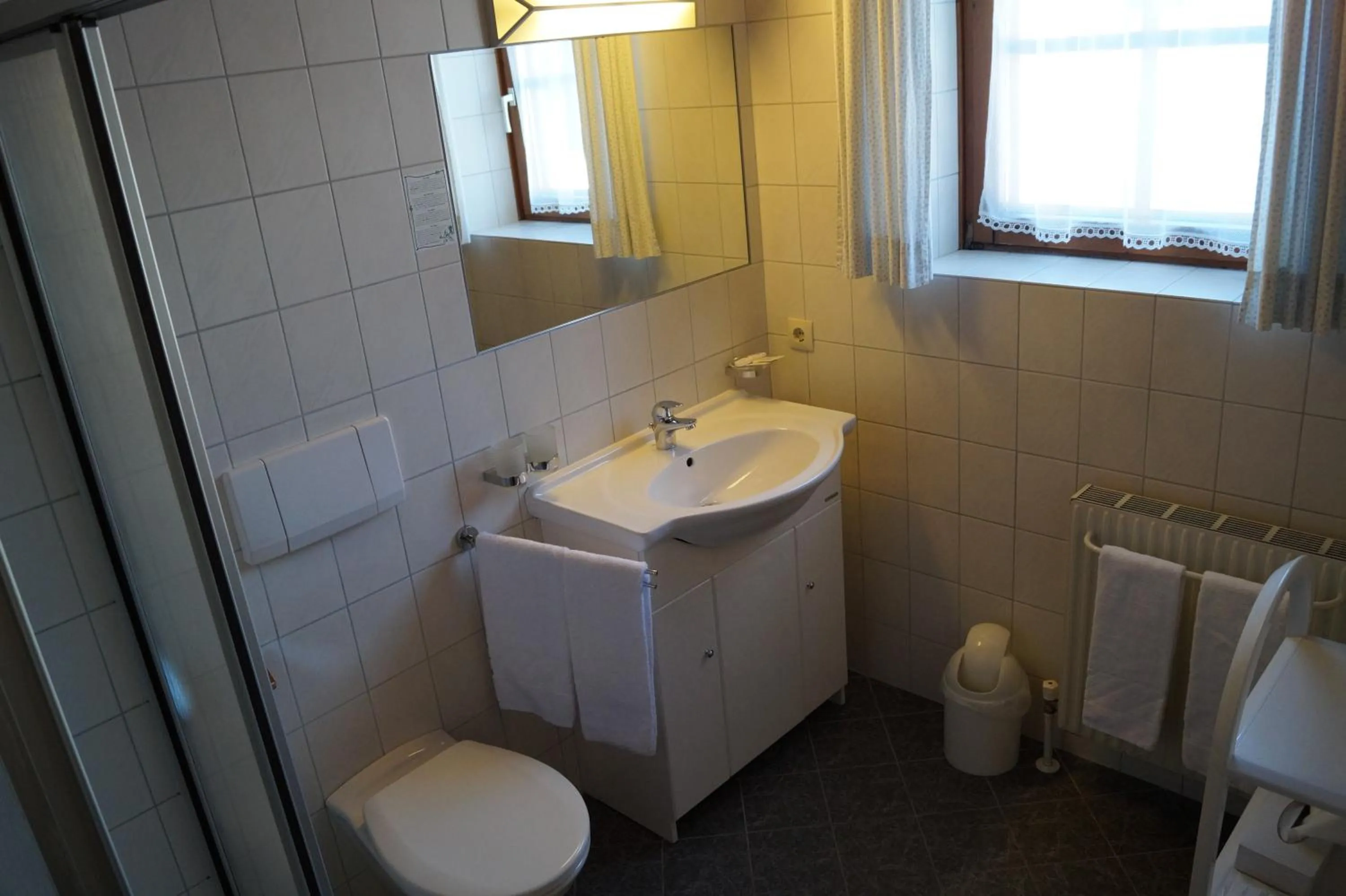 Bathroom in Hotel Sonne