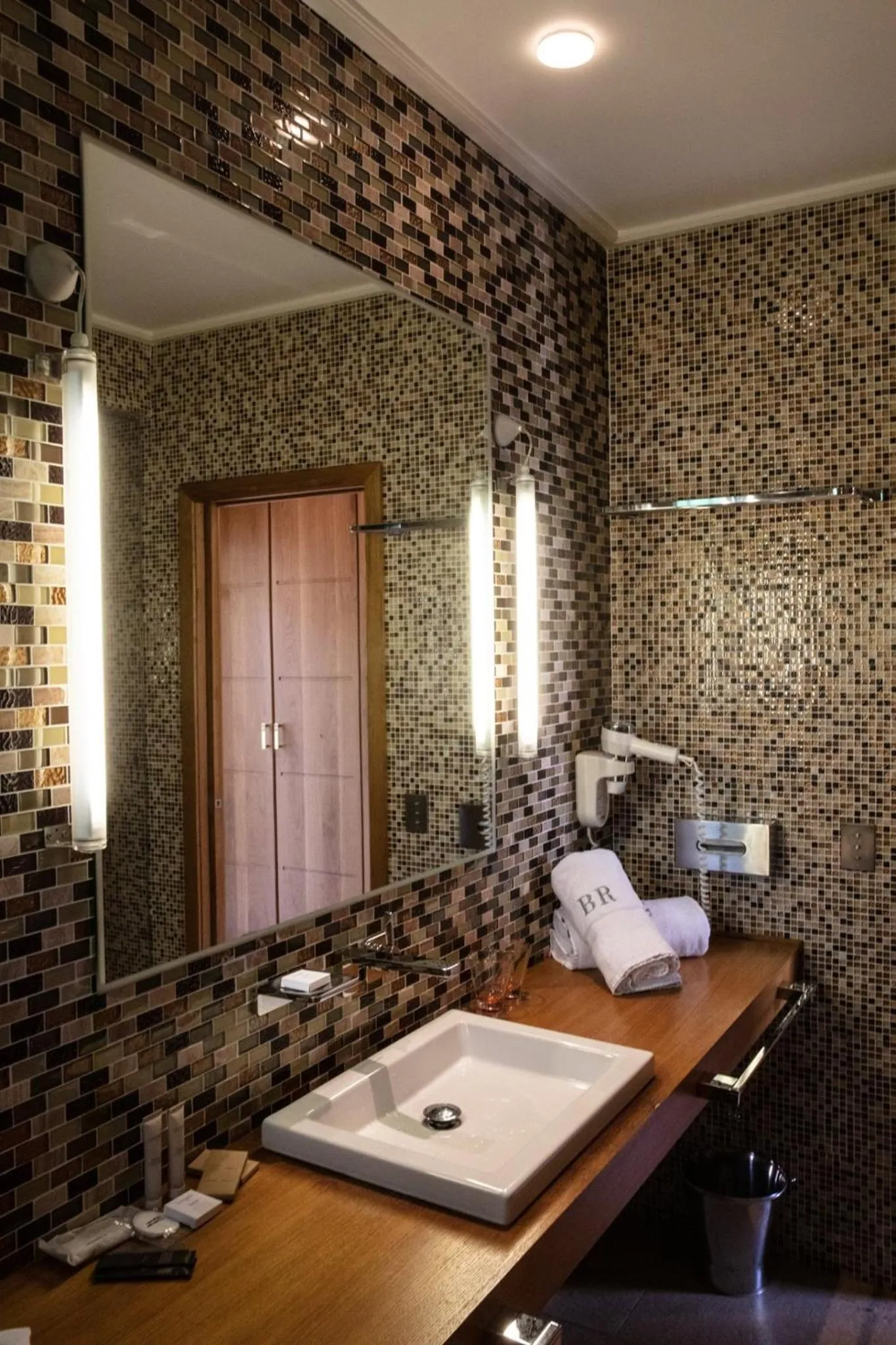 Bathroom in BASTIDE DE RAMATUELLE