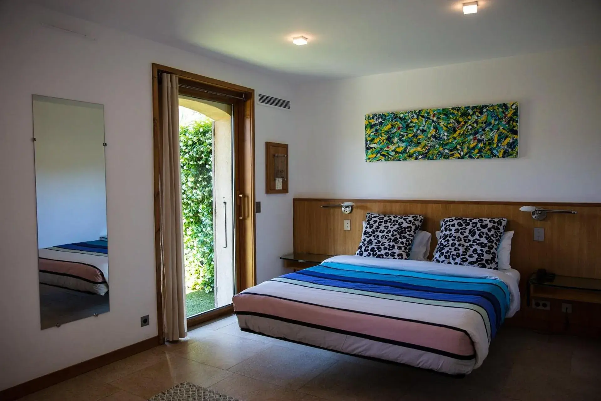 Bedroom, Bed in BASTIDE DE RAMATUELLE Bedroom, Bed in BASTIDE DE RAMATUELLE