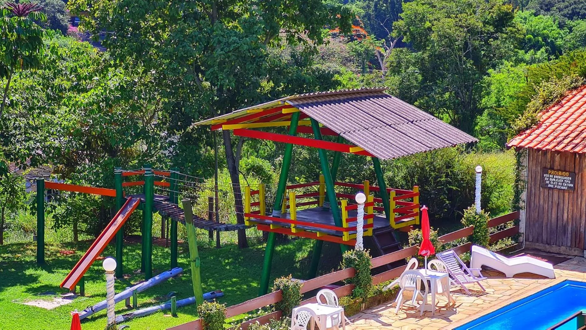 Children play ground in POUSADA NATIVA