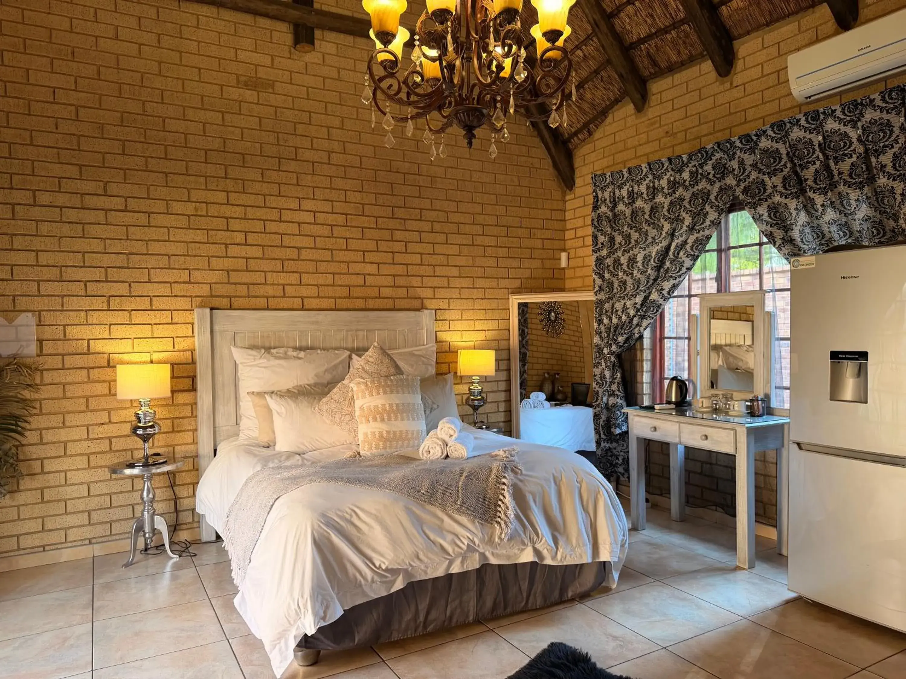 Superior Double Room in Accommodation At Thabong Superior Double Room in Accommodation At Thabong