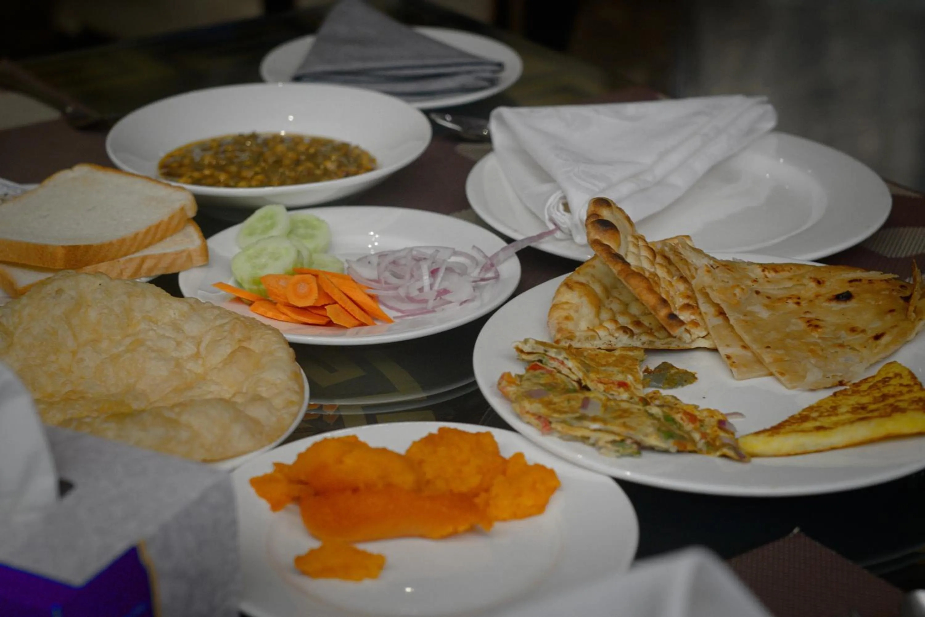 Food in Premier Inn Grand Gulberg Lahore