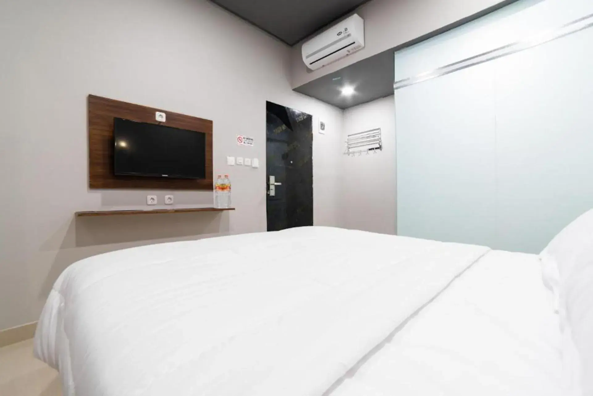 Bed in Glamour Hotel and Spa Bed in Glamour Hotel and Spa