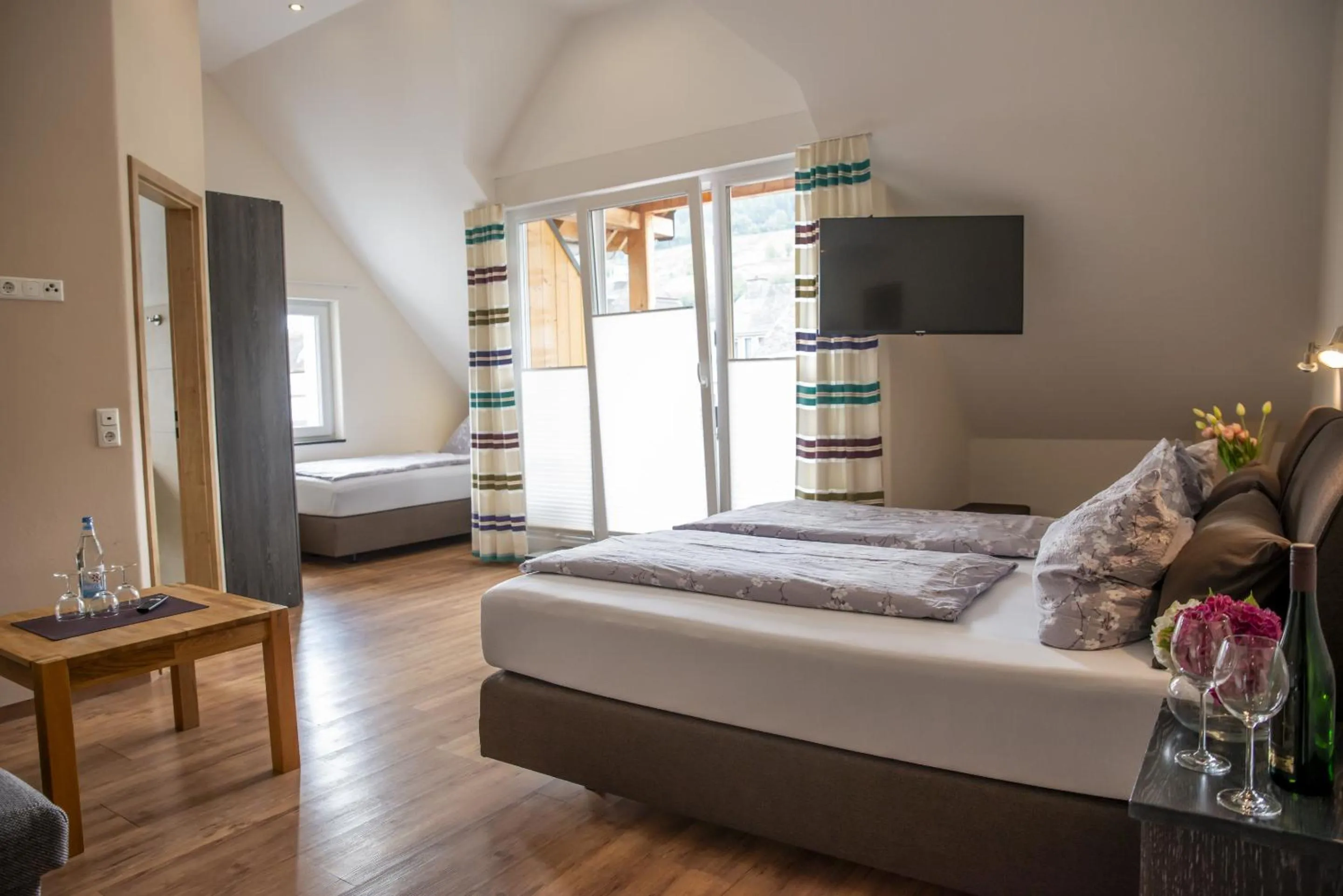 Bedroom, Bed in Landgasthof Winzerscheune