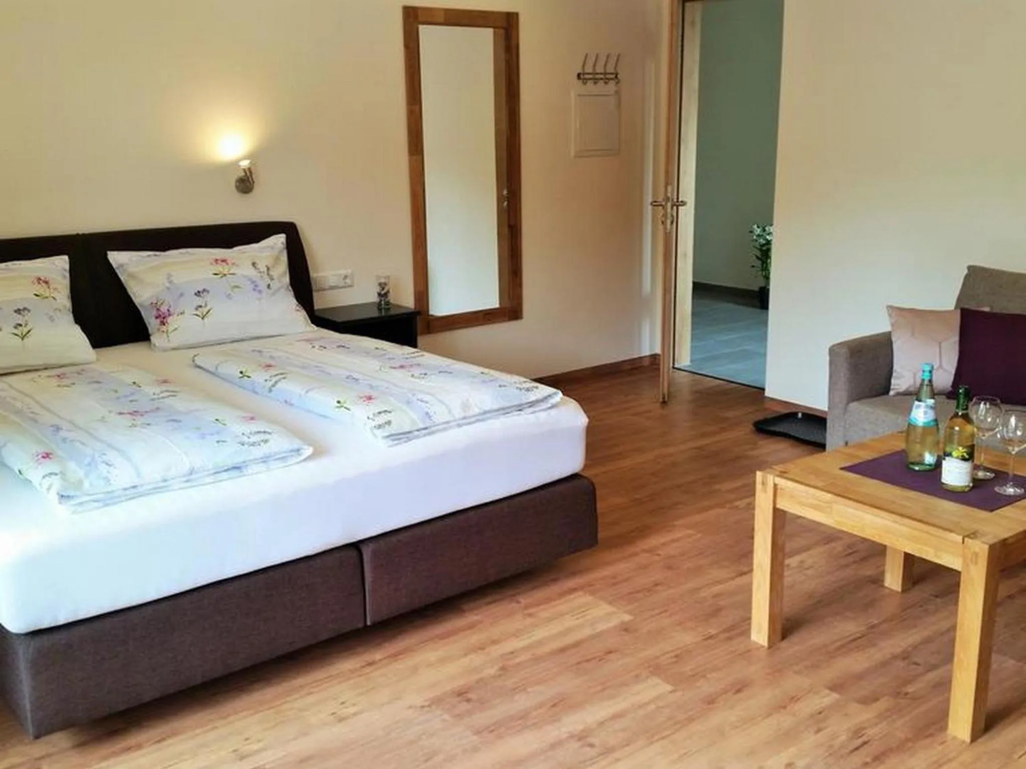 Bedroom, Bed in Landgasthof Winzerscheune