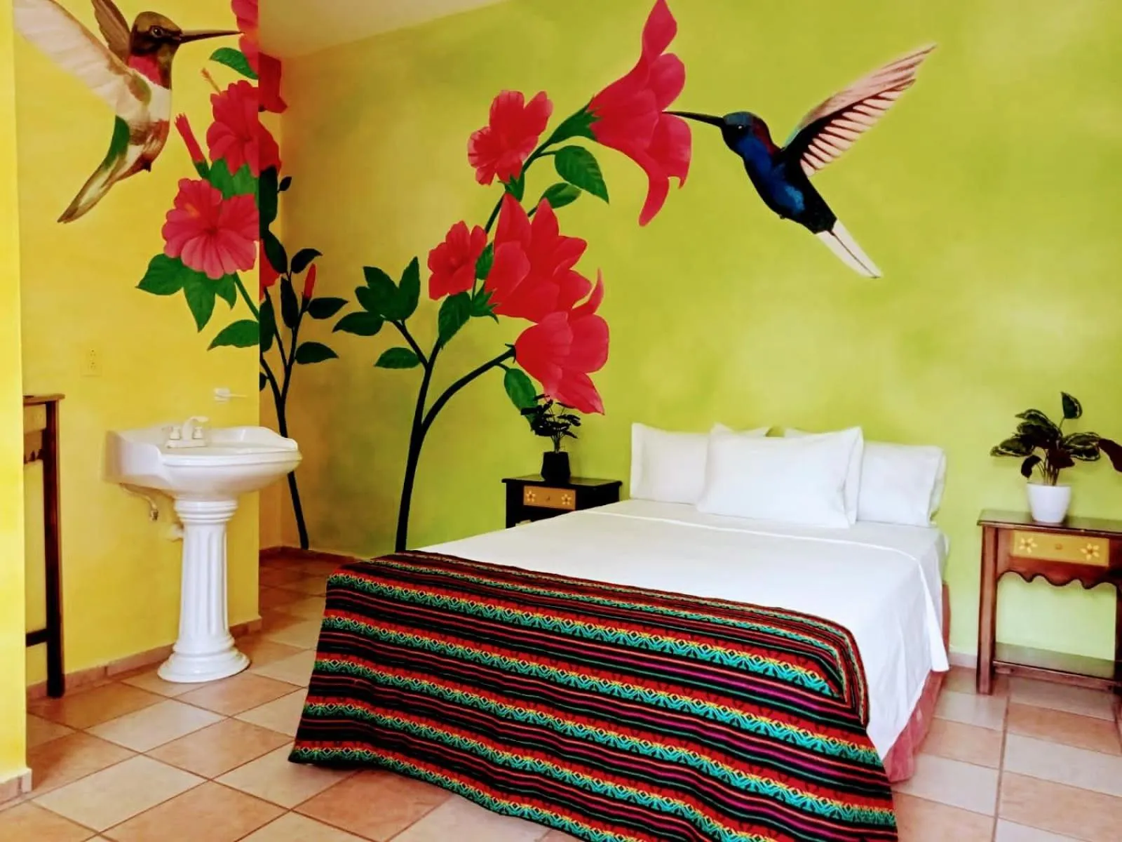 Photo of the whole room, Bed in HOTEL ESMERALDA