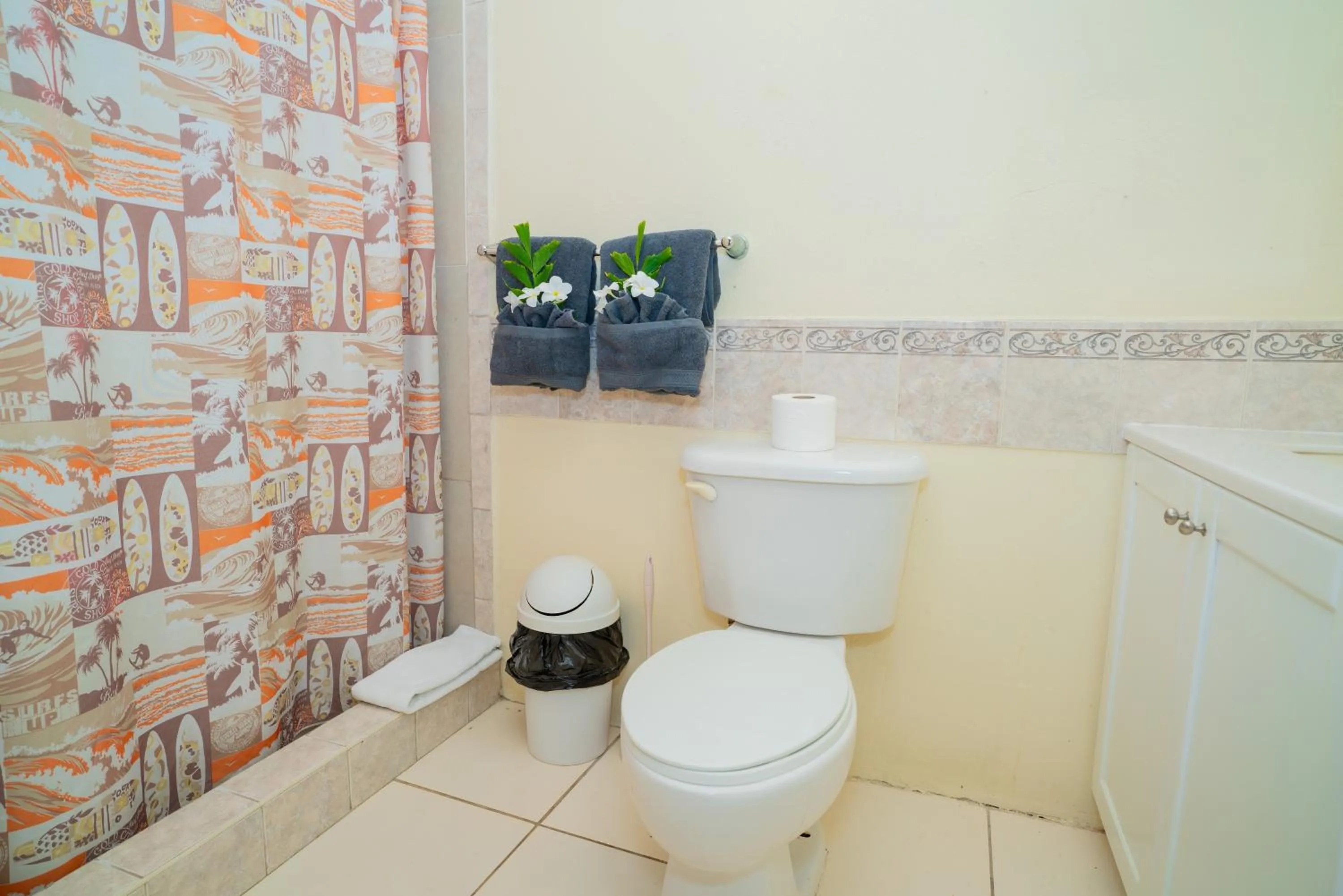 Connie's Comfort Suites