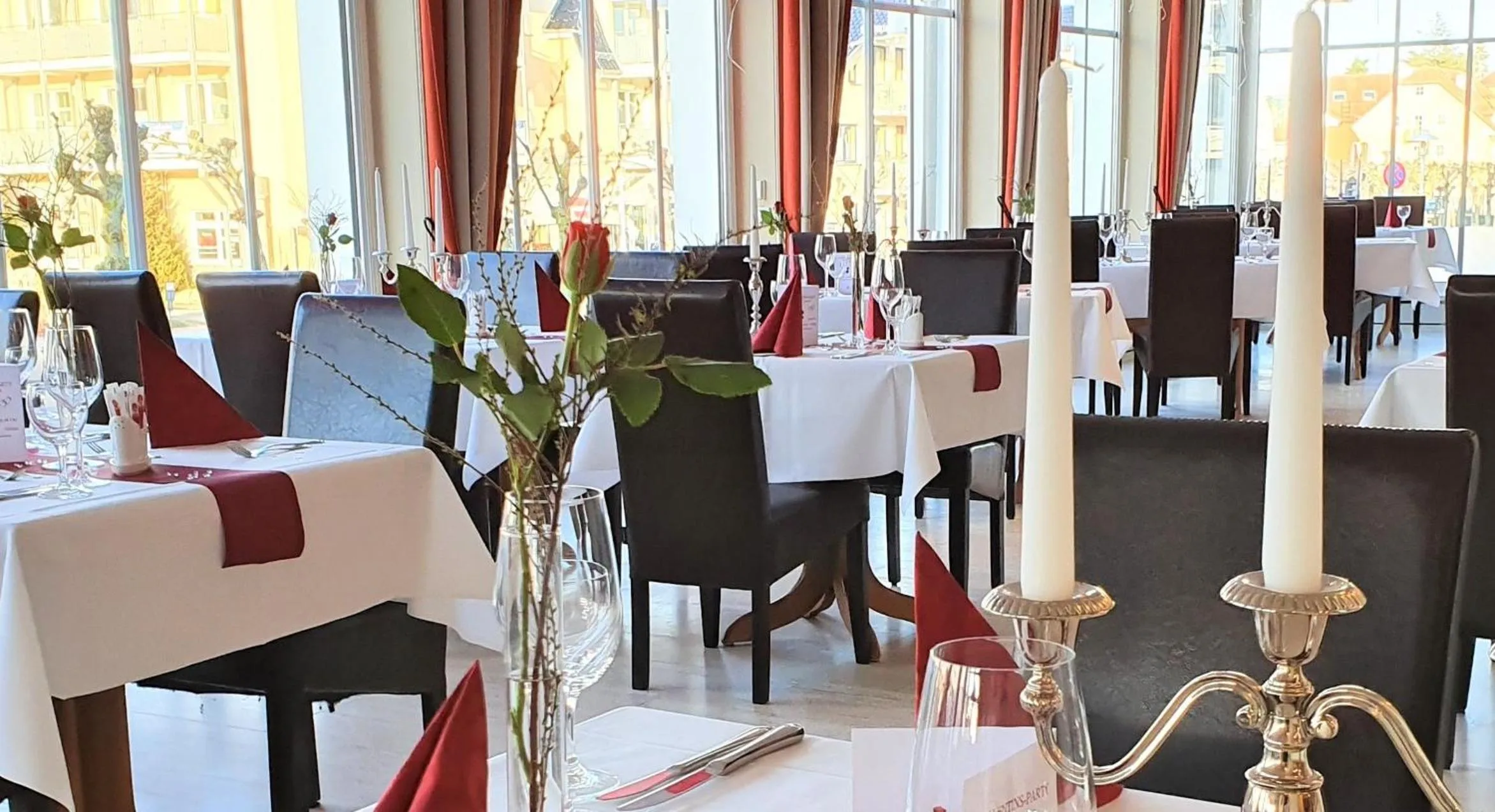 Restaurant/places to eat in R&R Strandhotel Baabe